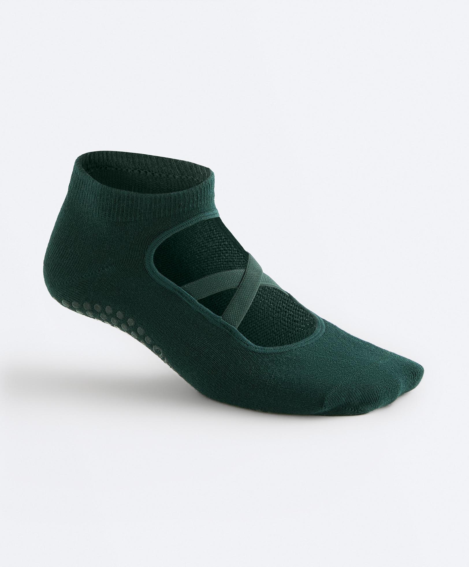 2 pairs of cotton blend yoga and Pilates socks with crossover straps — PETROL