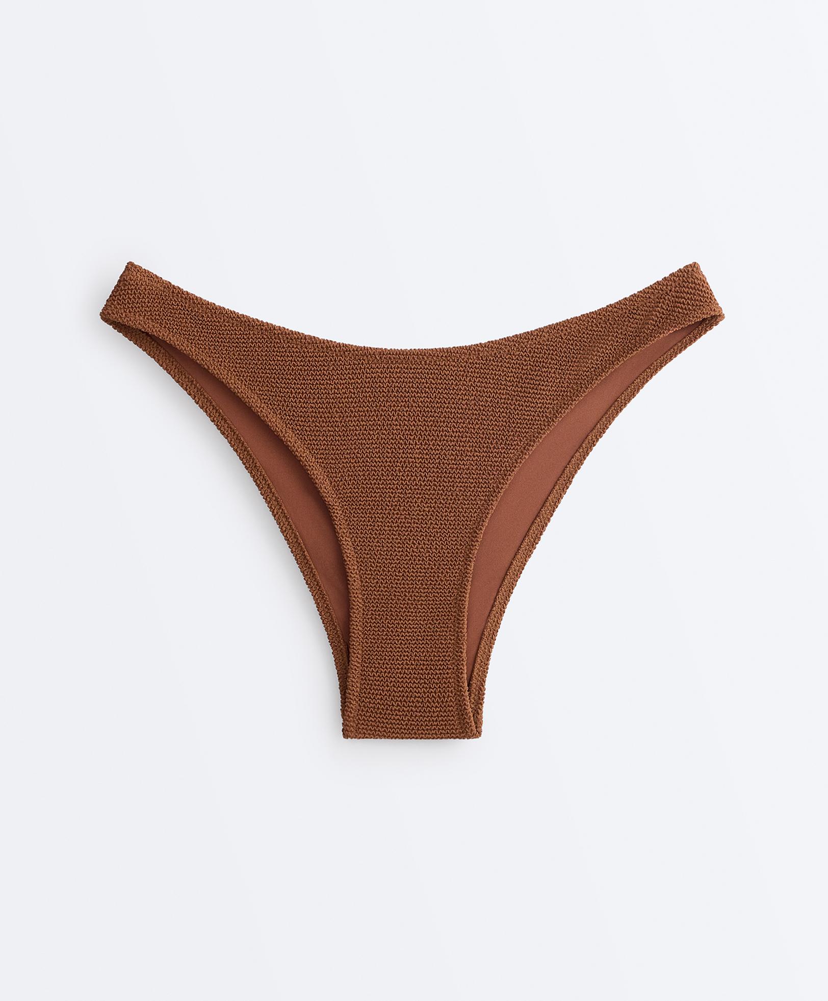 Medium-coverage U-cut crinkle bikini briefs — TOFFEE