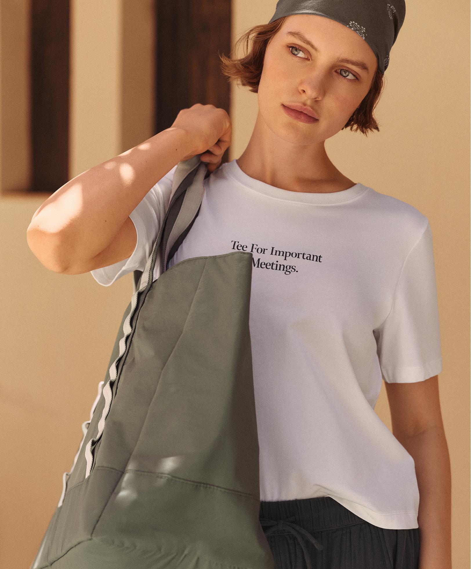 Cotton blend short-sleeved T-shirt with slogan Cotton blend short-sleeved T-shirt with slogan