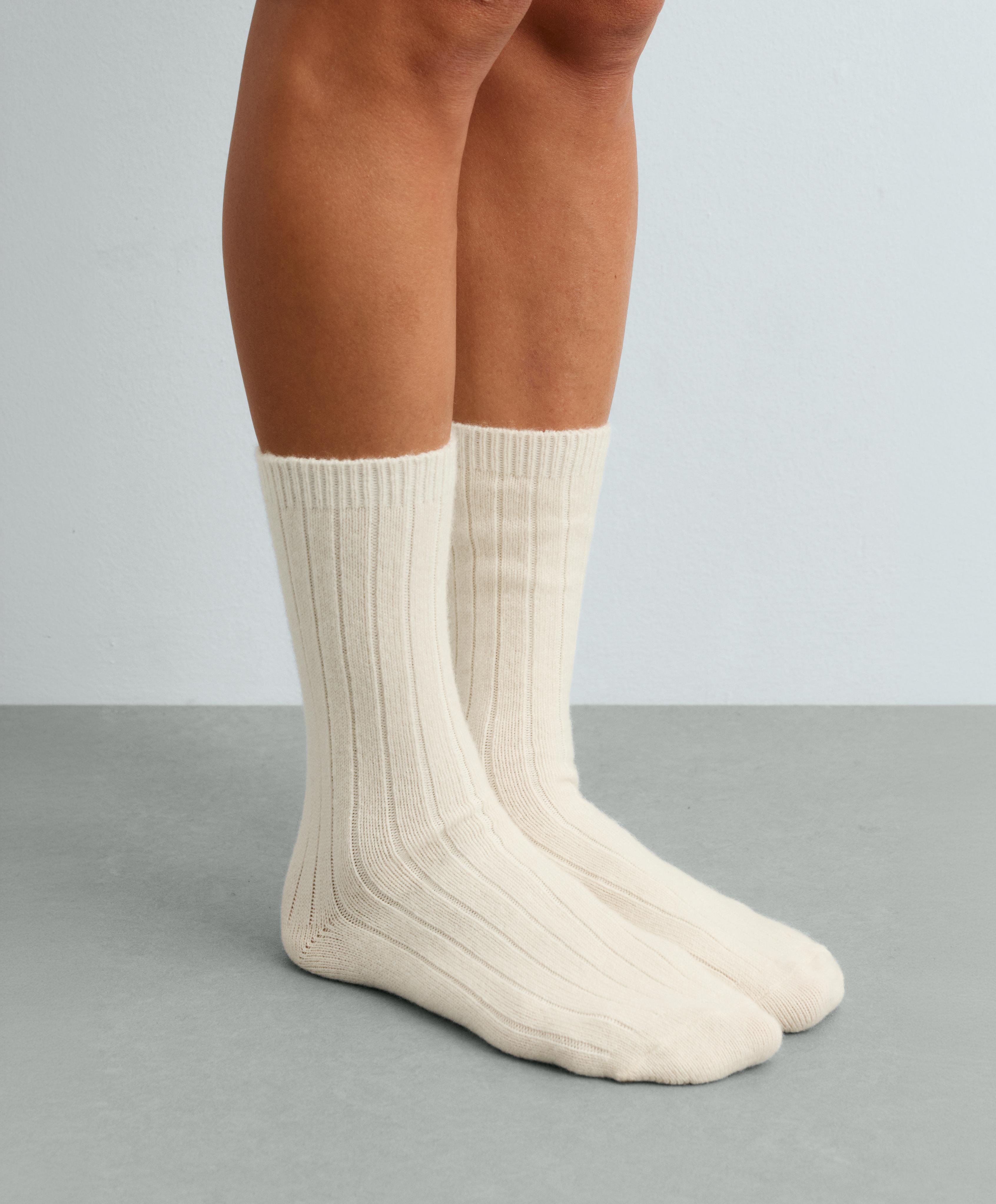75% cashmere socks — ECRU
