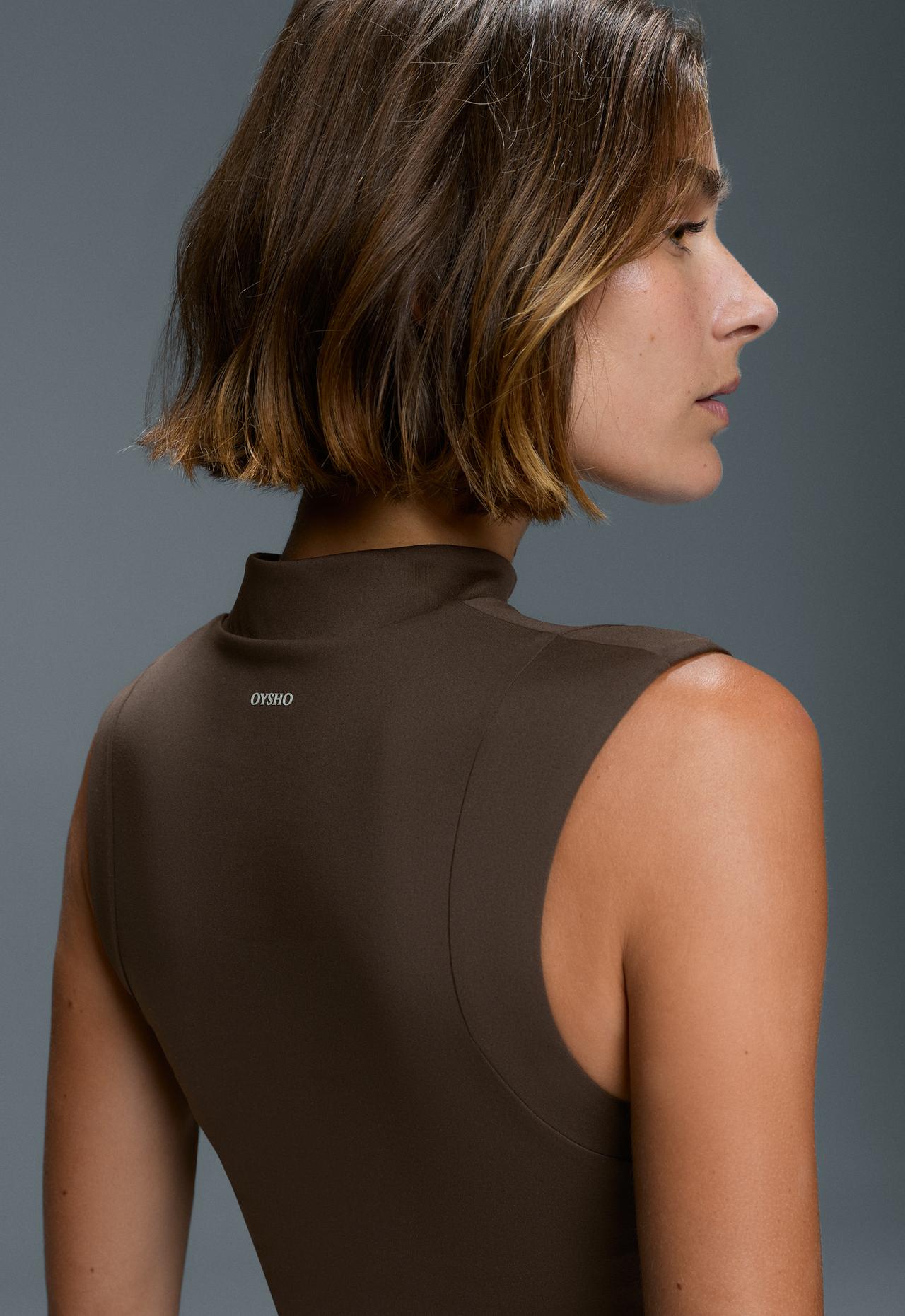 Comfortlux zip tank top — BROWN
