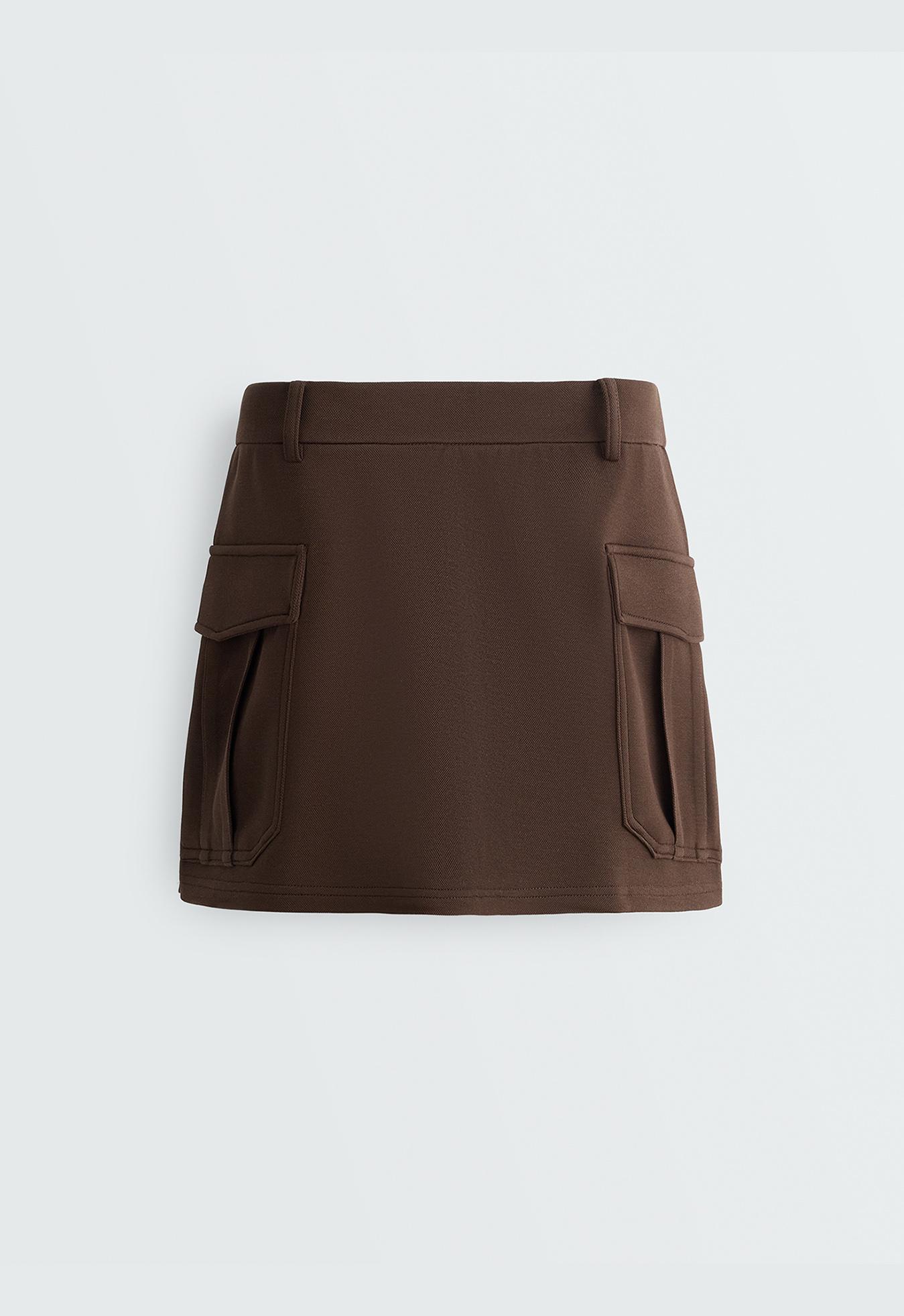 Short piqué skirt with cotton pockets — DARK BROWN
