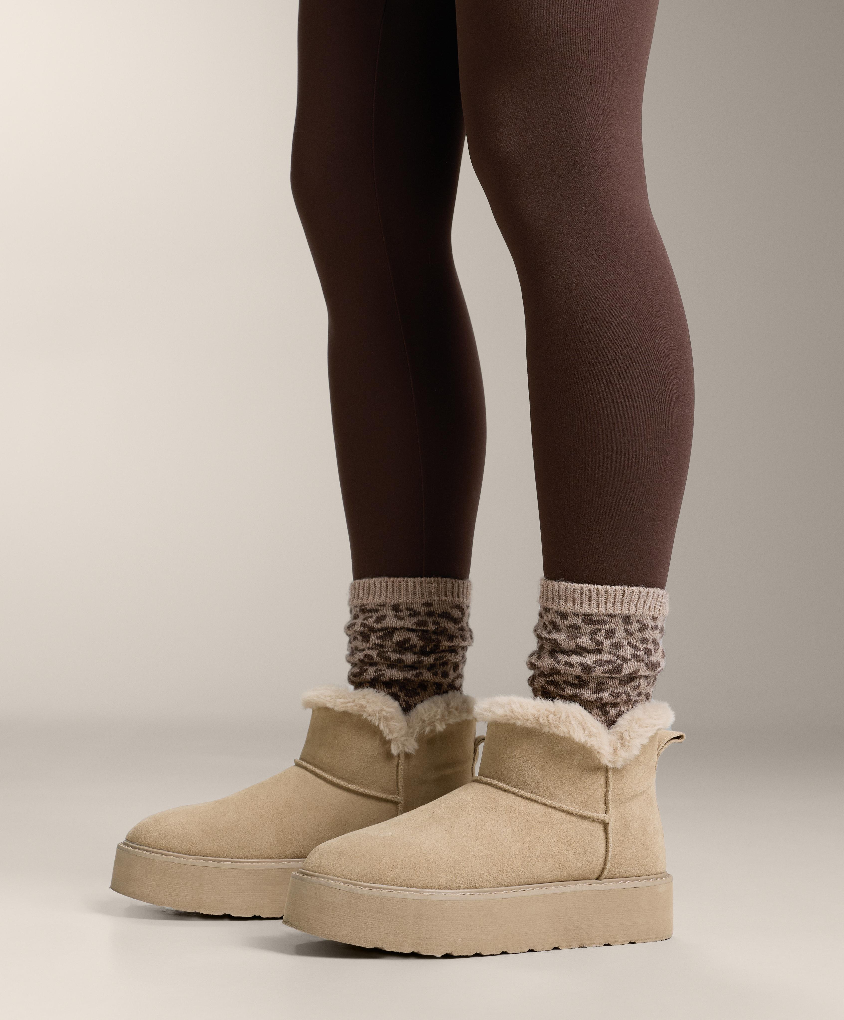 Classic socks in 19% cashmere 12% wool — TAN MELANGE