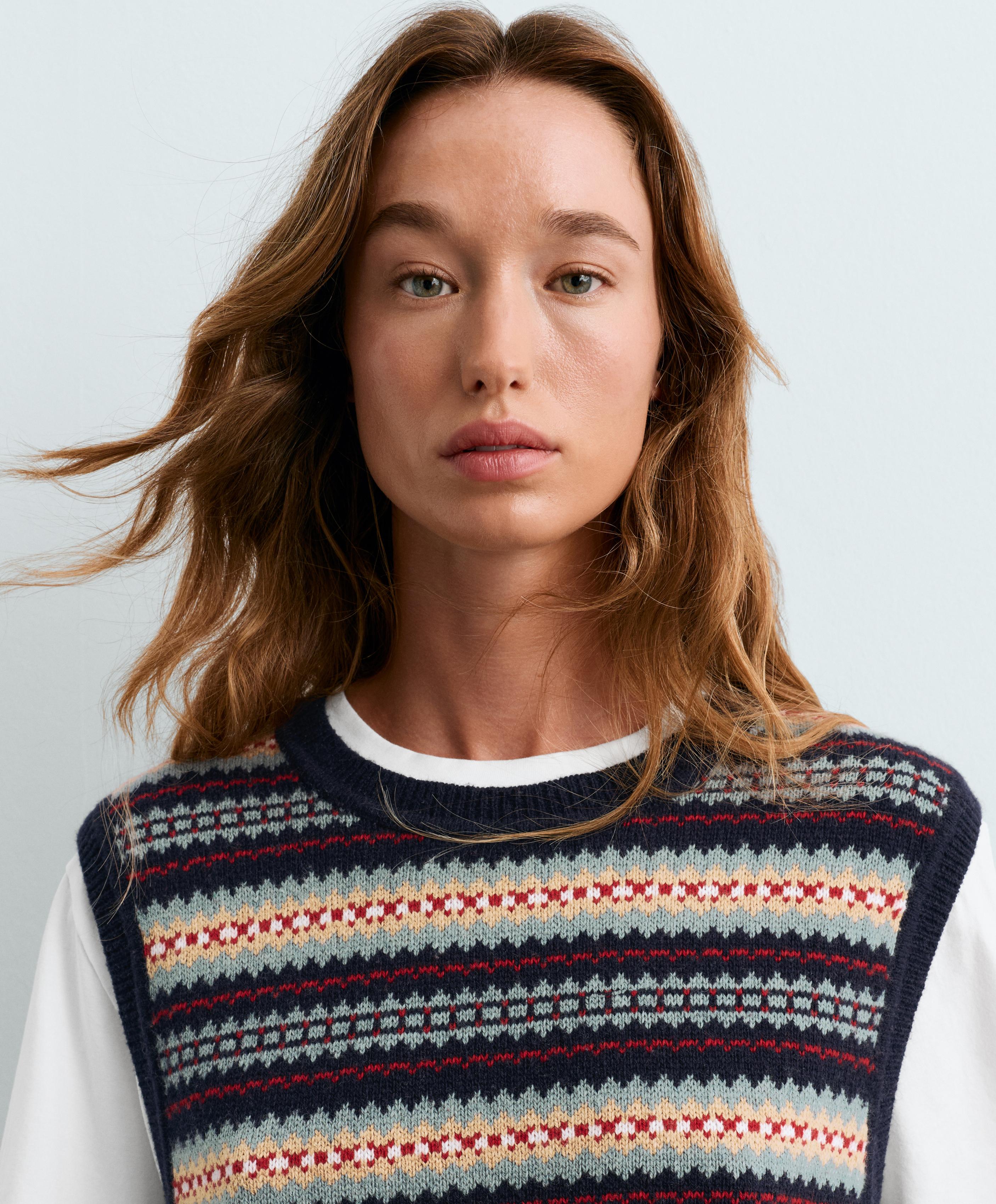 Wool blend jacquard knit vest — INK BLUE