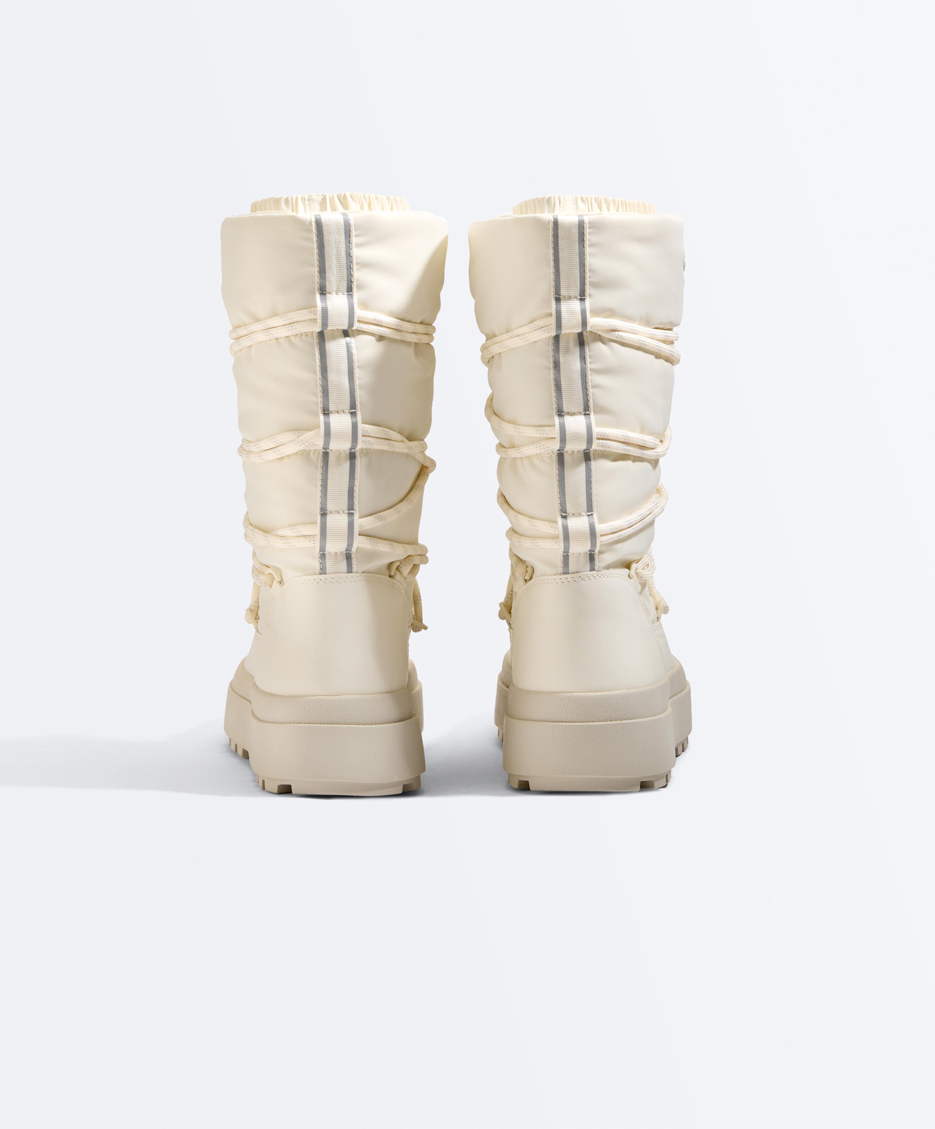 Laced nylon après-ski boots — ECRU
