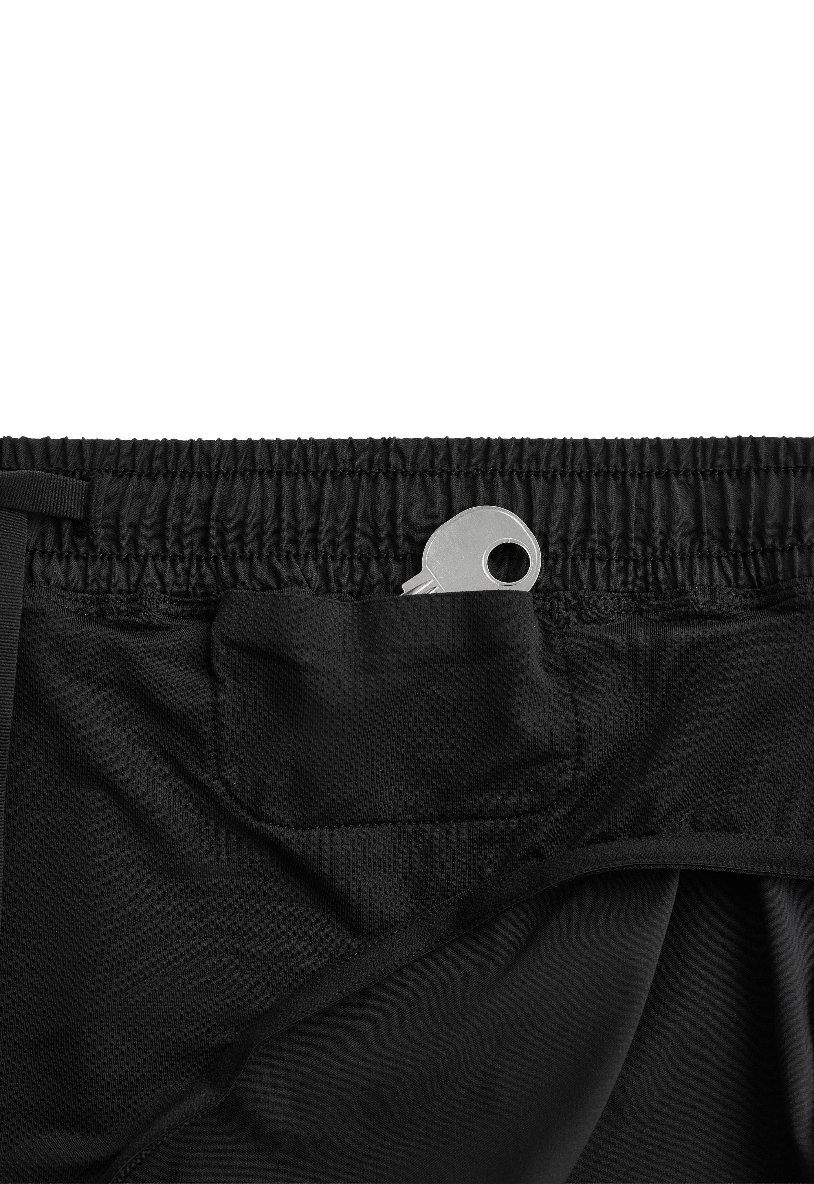 6cm low-rise technical shorts — BLACK
