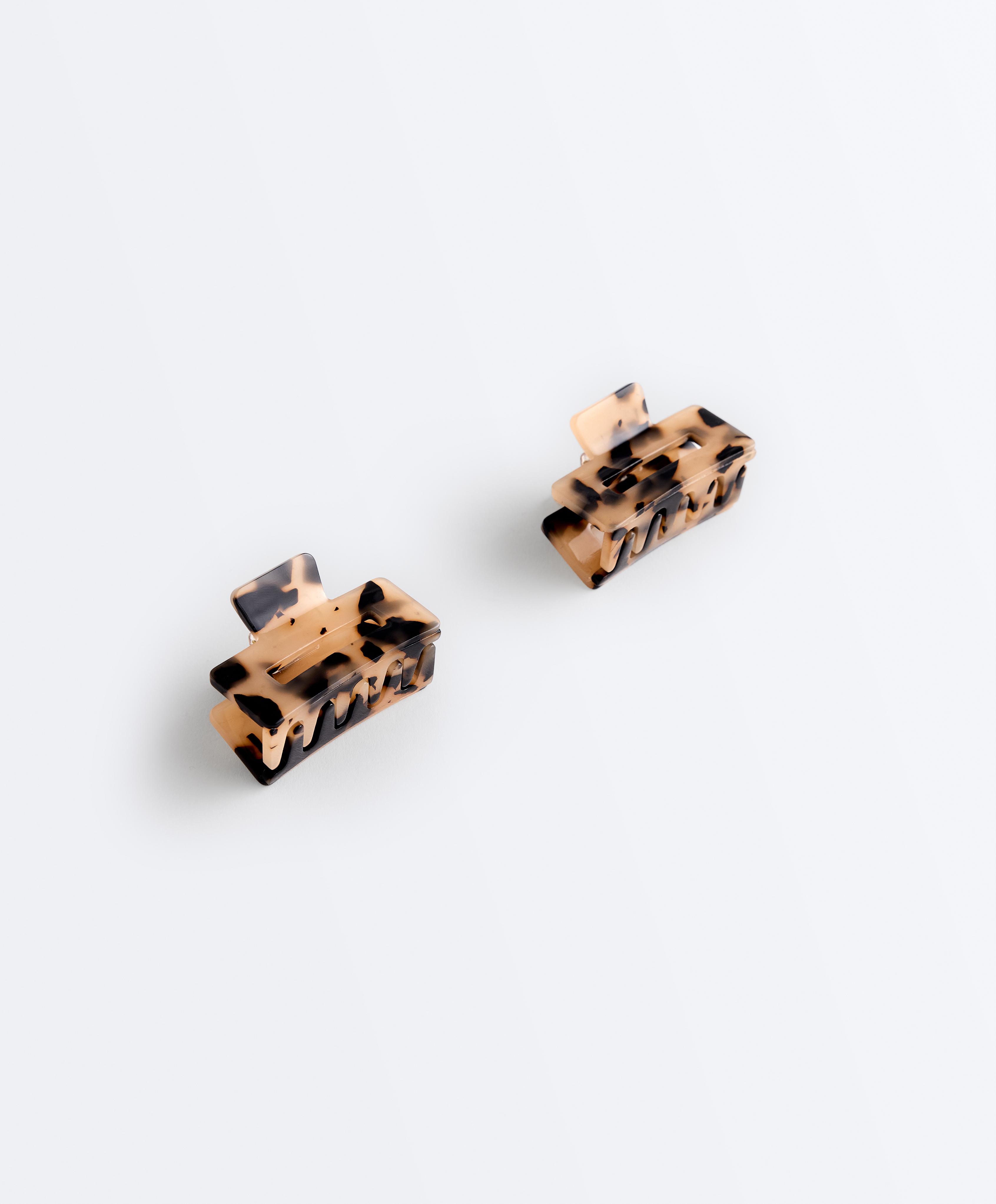 2 tortoiseshell square hair clips — BLACK