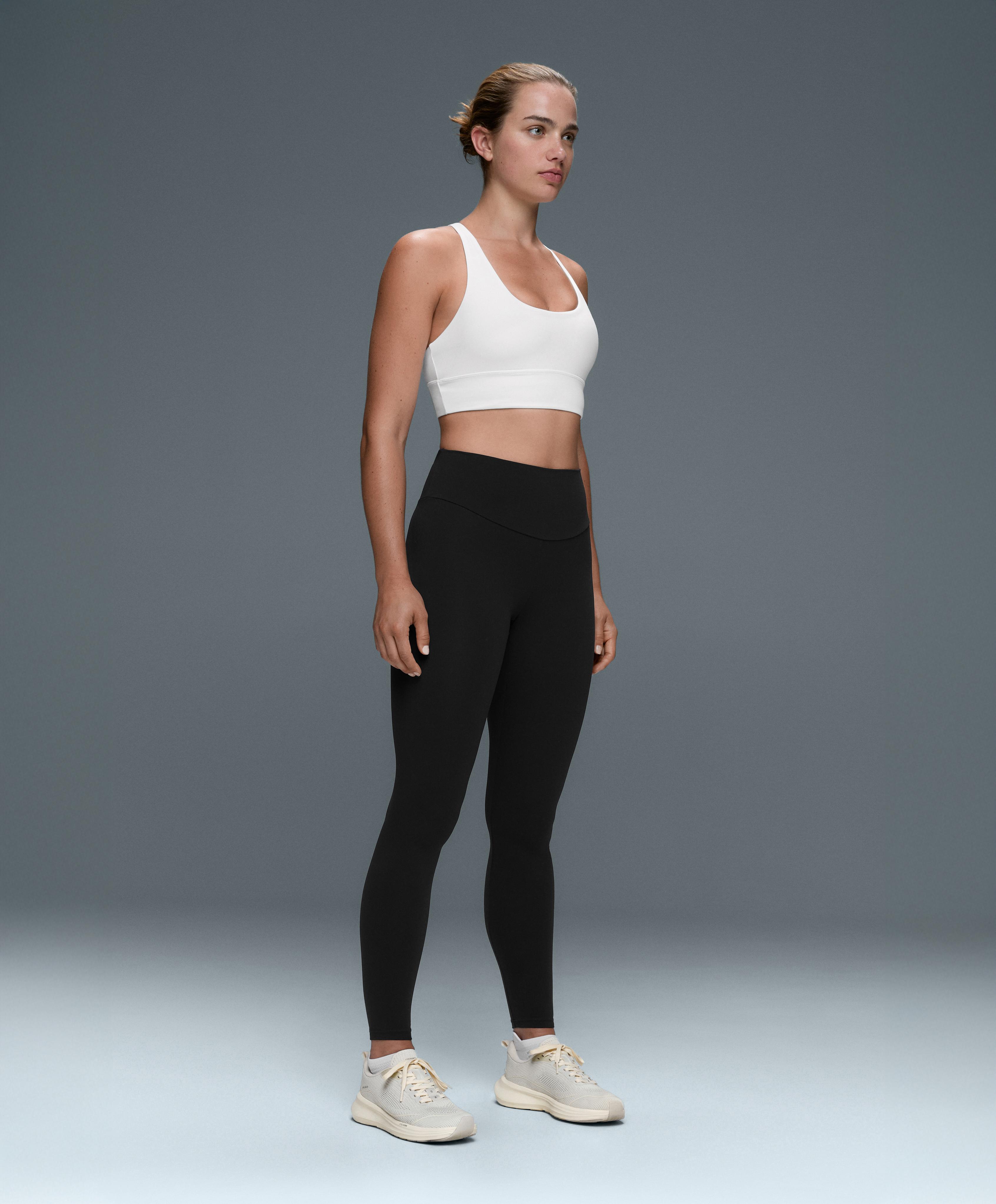 Medium-support Comfortlux sports bra with cups — WHITE 