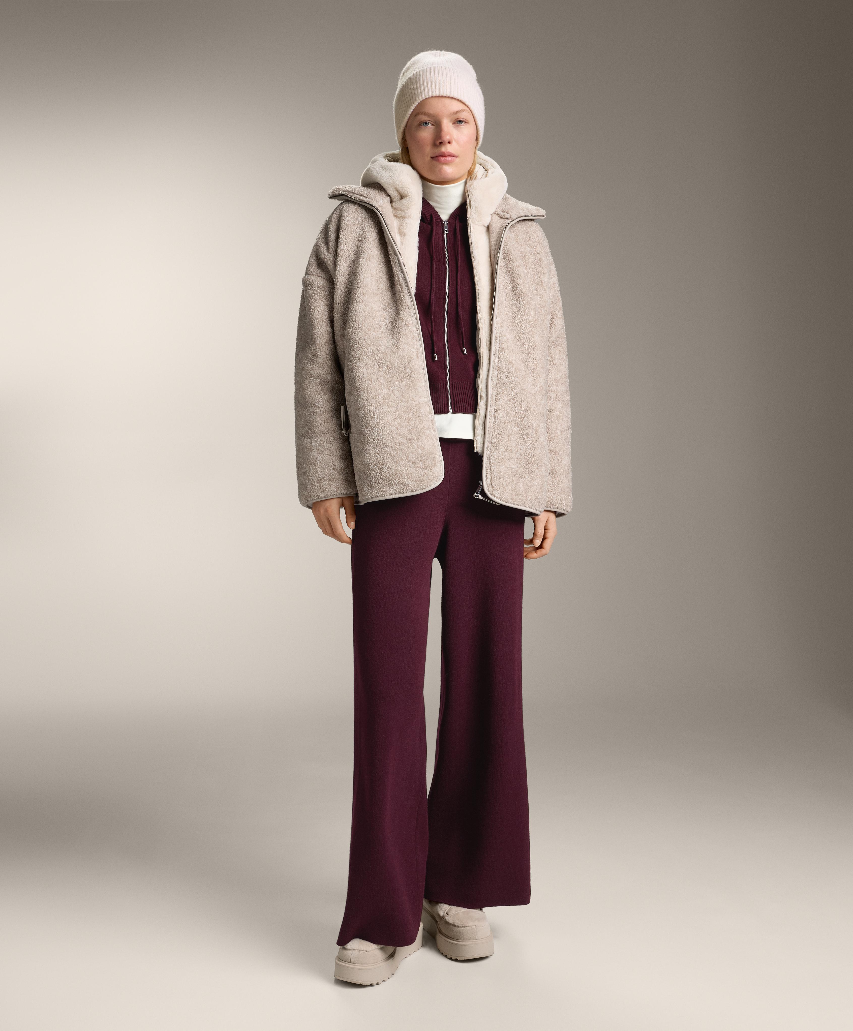 Прямые брюки с боковой вязкой в рубчик