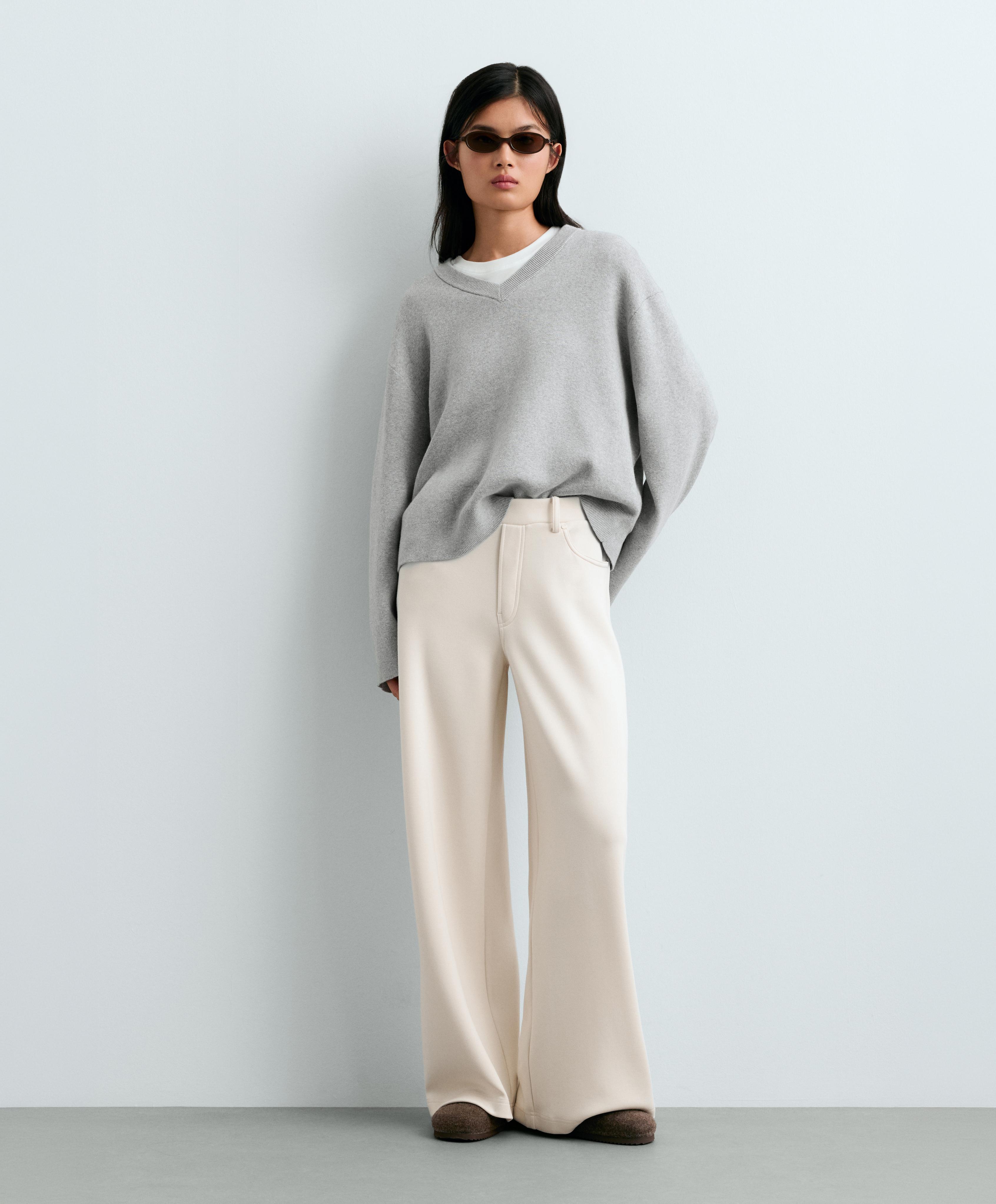 Cotton blend V-neck knit jumper — PALE GREY