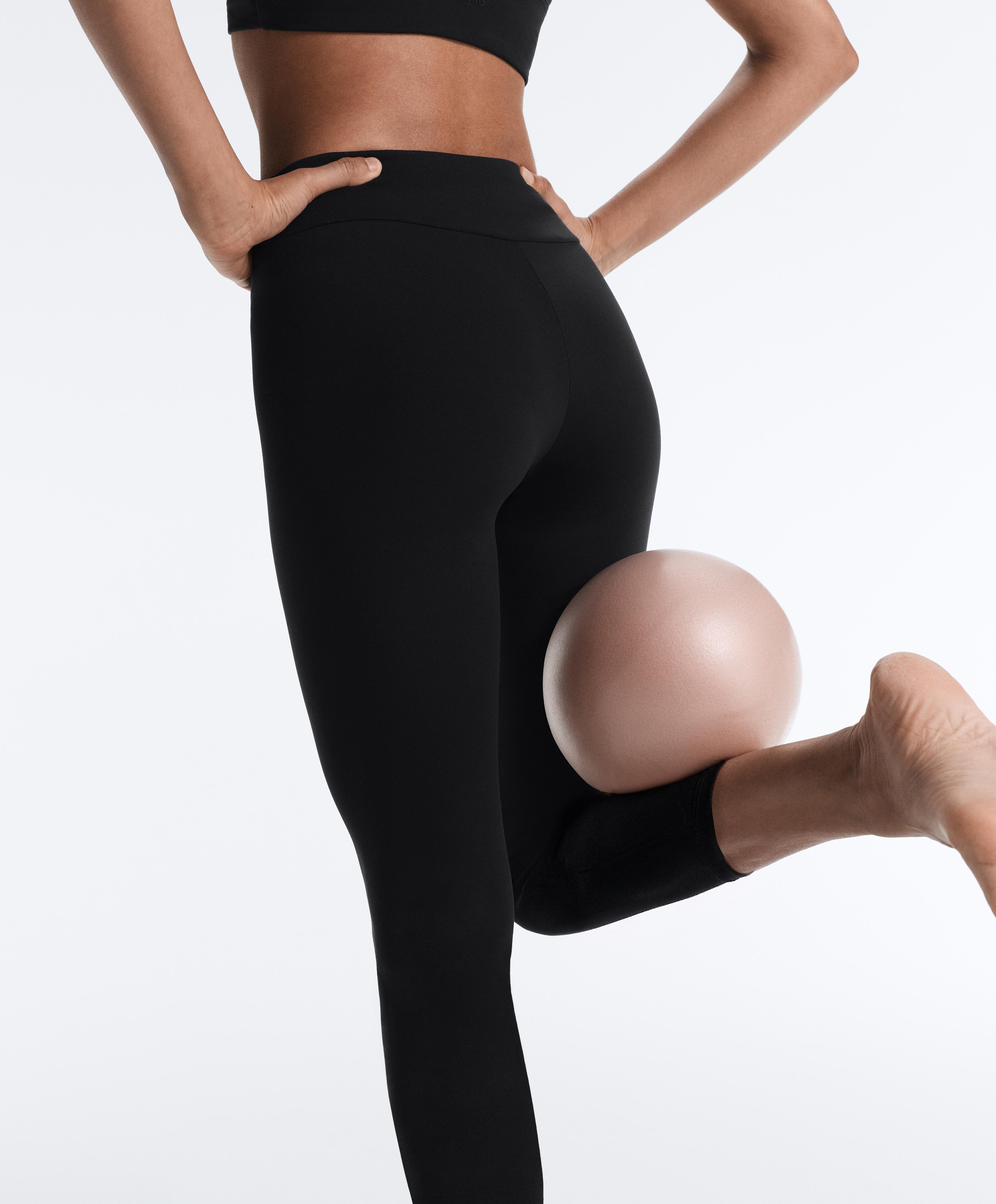 Comfortlux super-high-rise 50cm capri leggings — BLACK