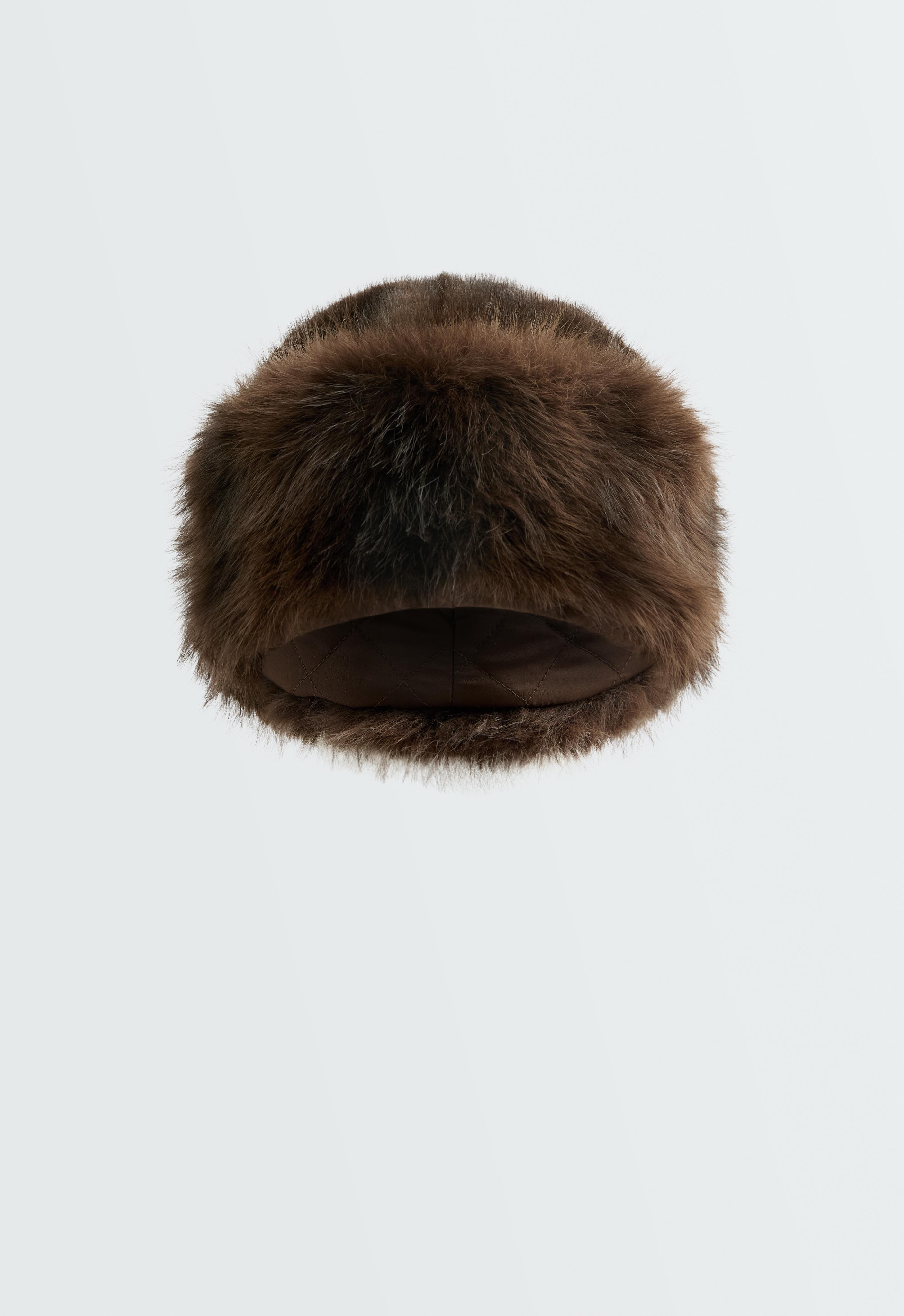 Gorro efecto pelo