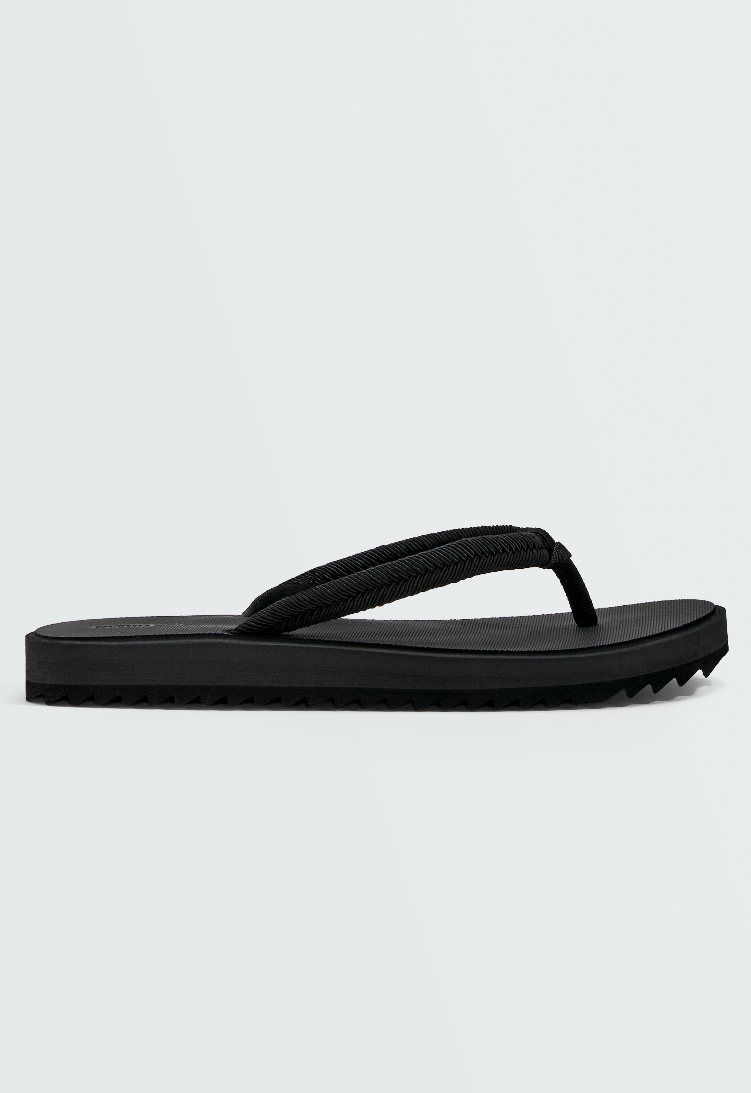 Braided rope beachwear sandals — BLACK