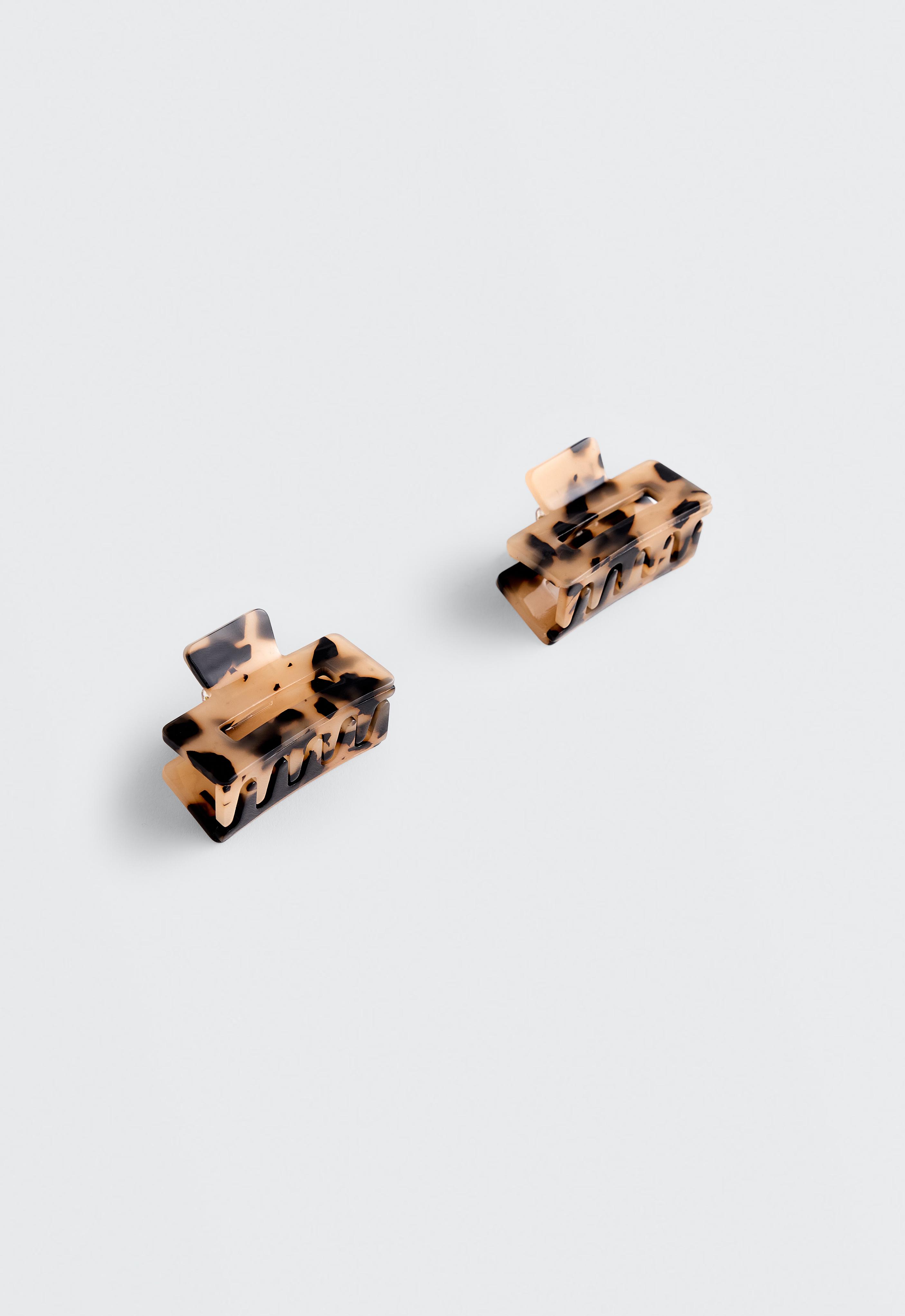 2 tortoiseshell square hair clips — BLACK