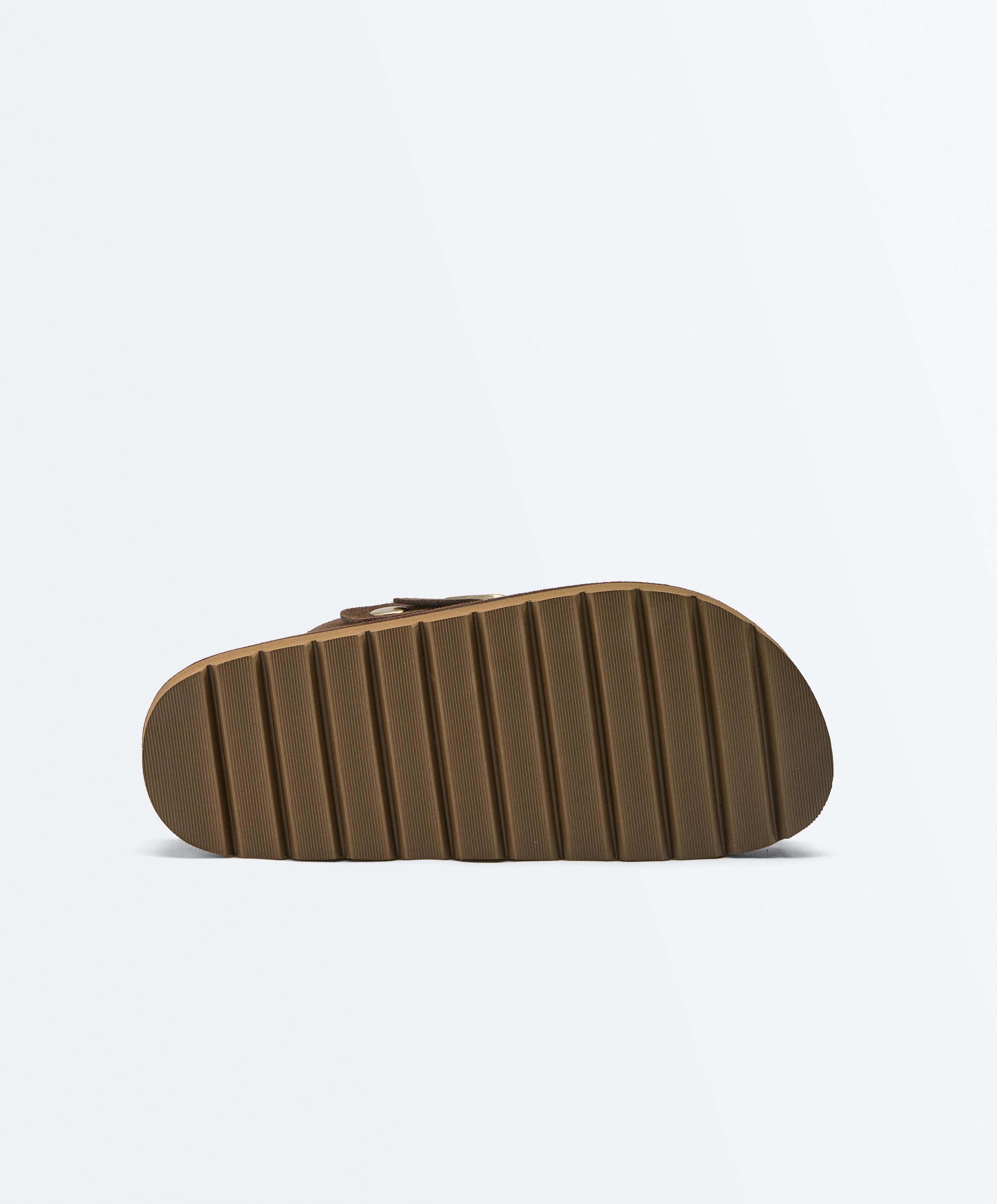 Buckled split-leather mules — BROWN