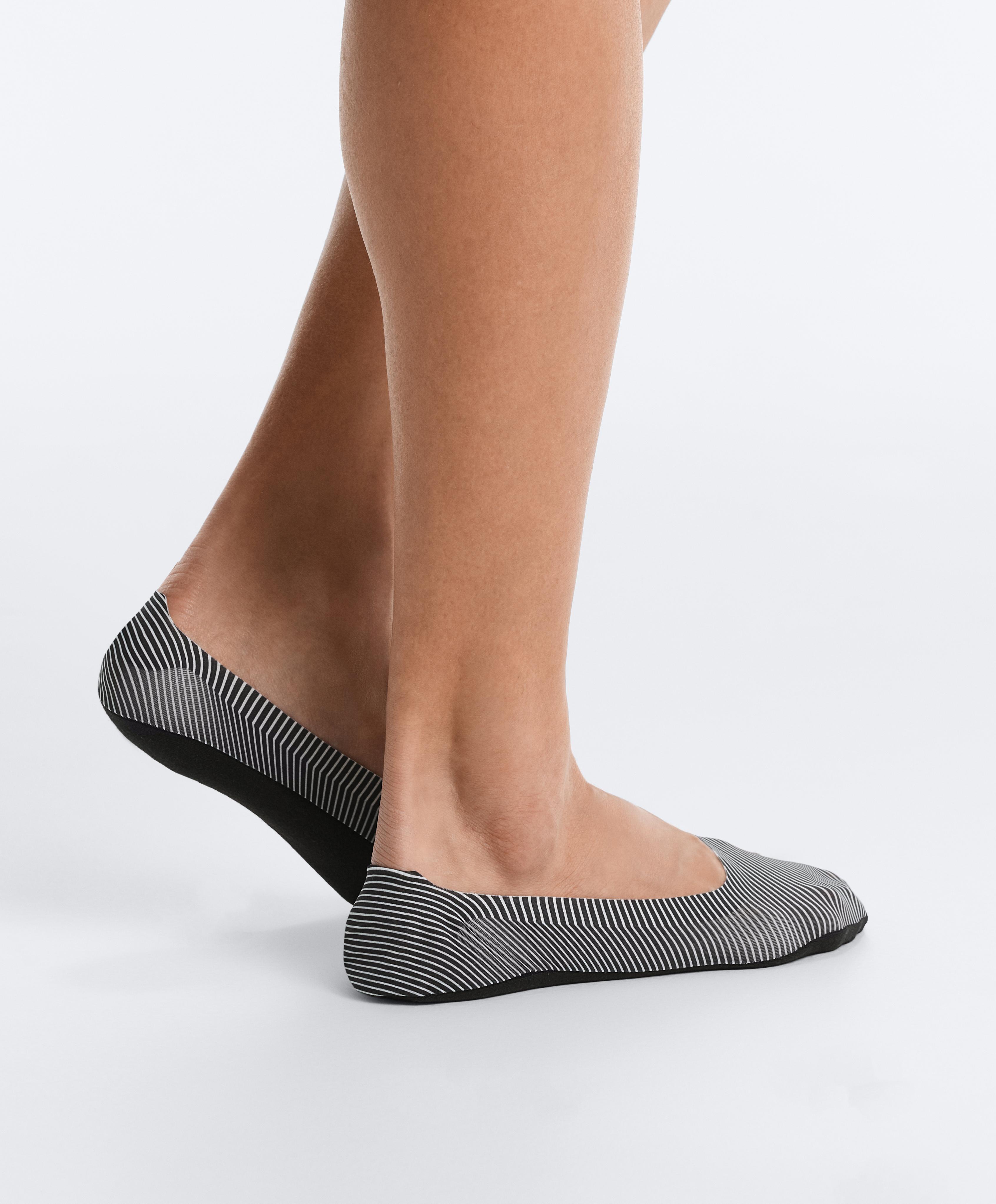 2-pack medium-cut invisible microfibre socks — DARK GREY