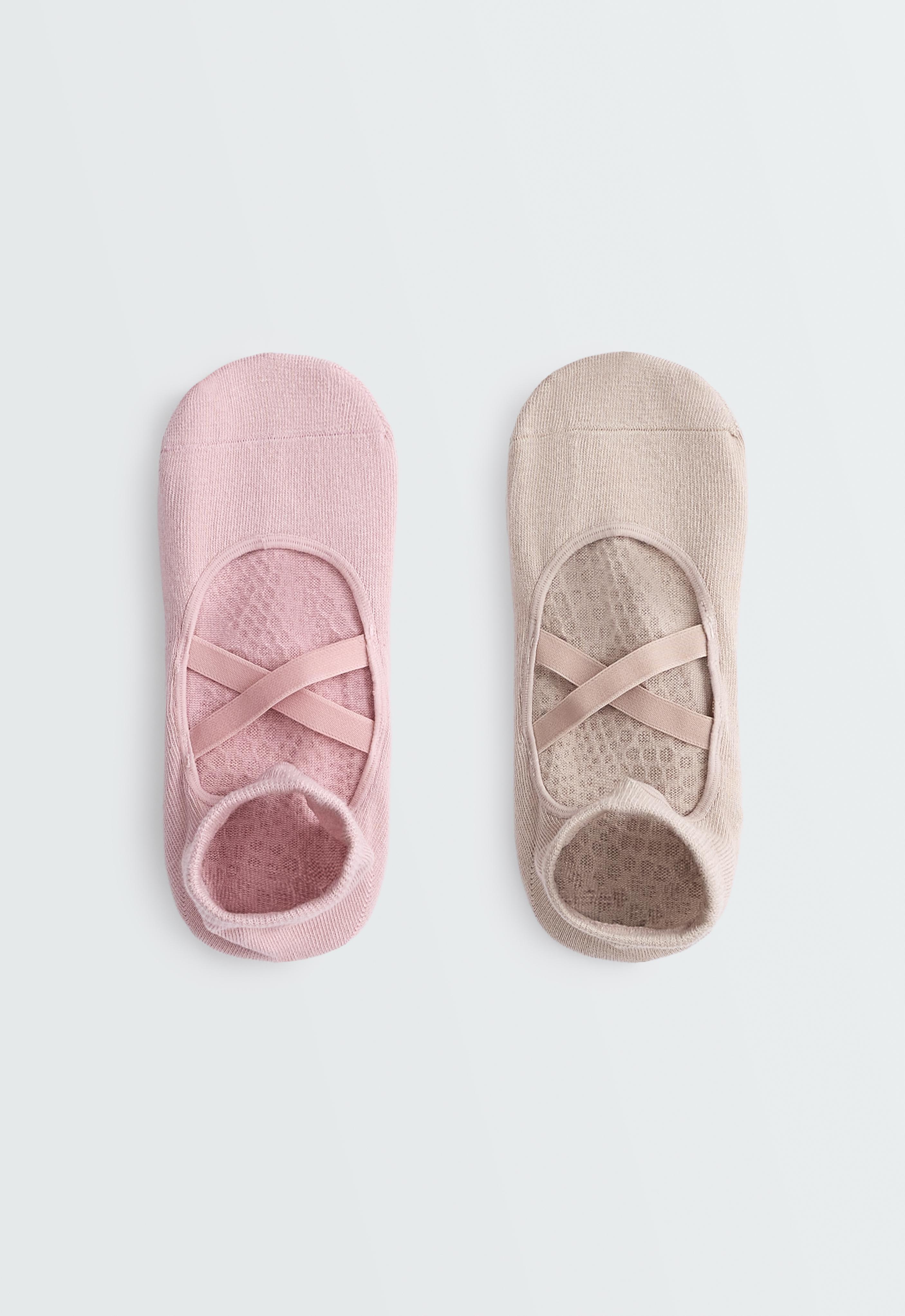 2 pairs of cotton blend yoga and Pilates sneaker socks with crossover straps