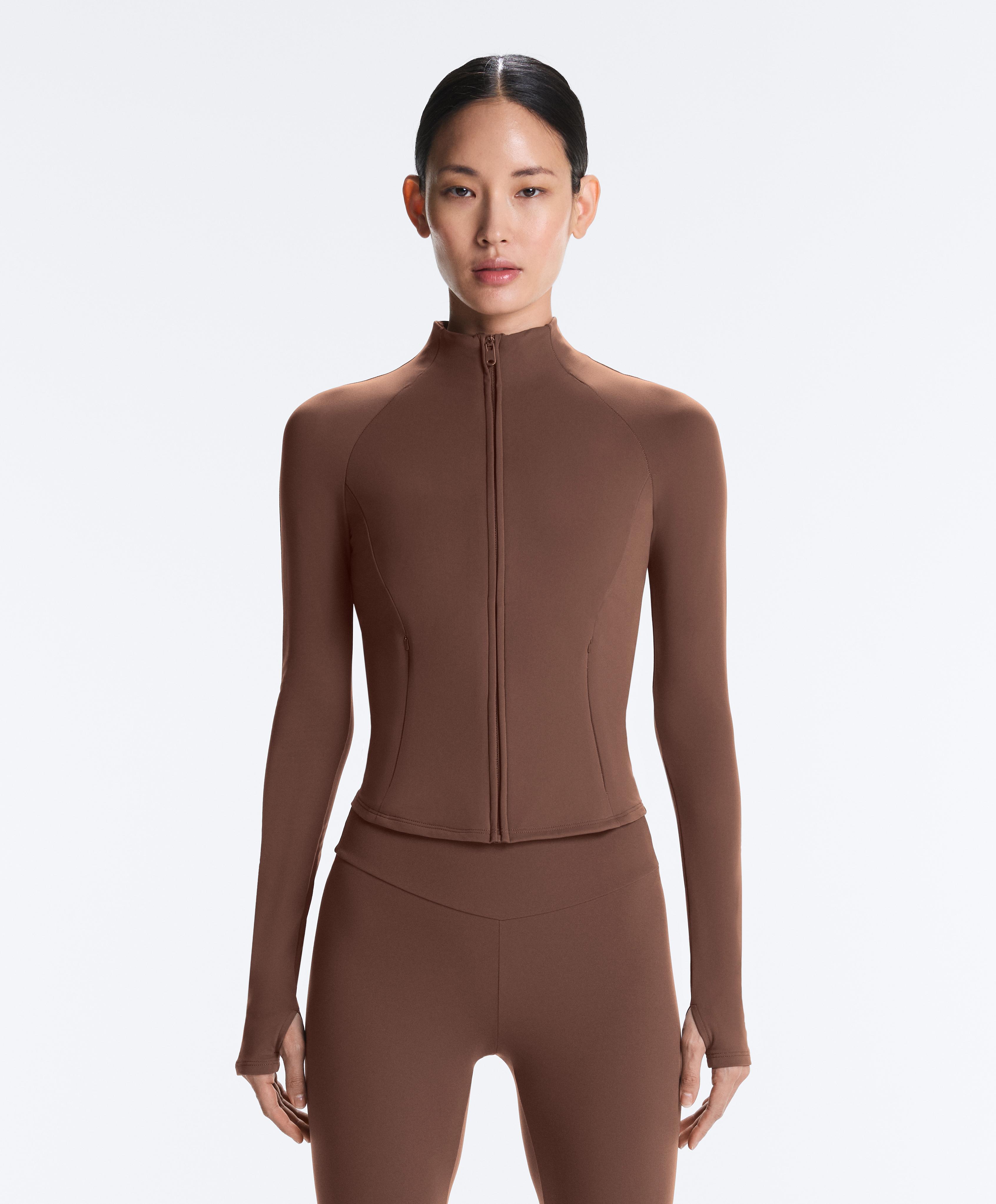 Lengva šilta techninė striukė