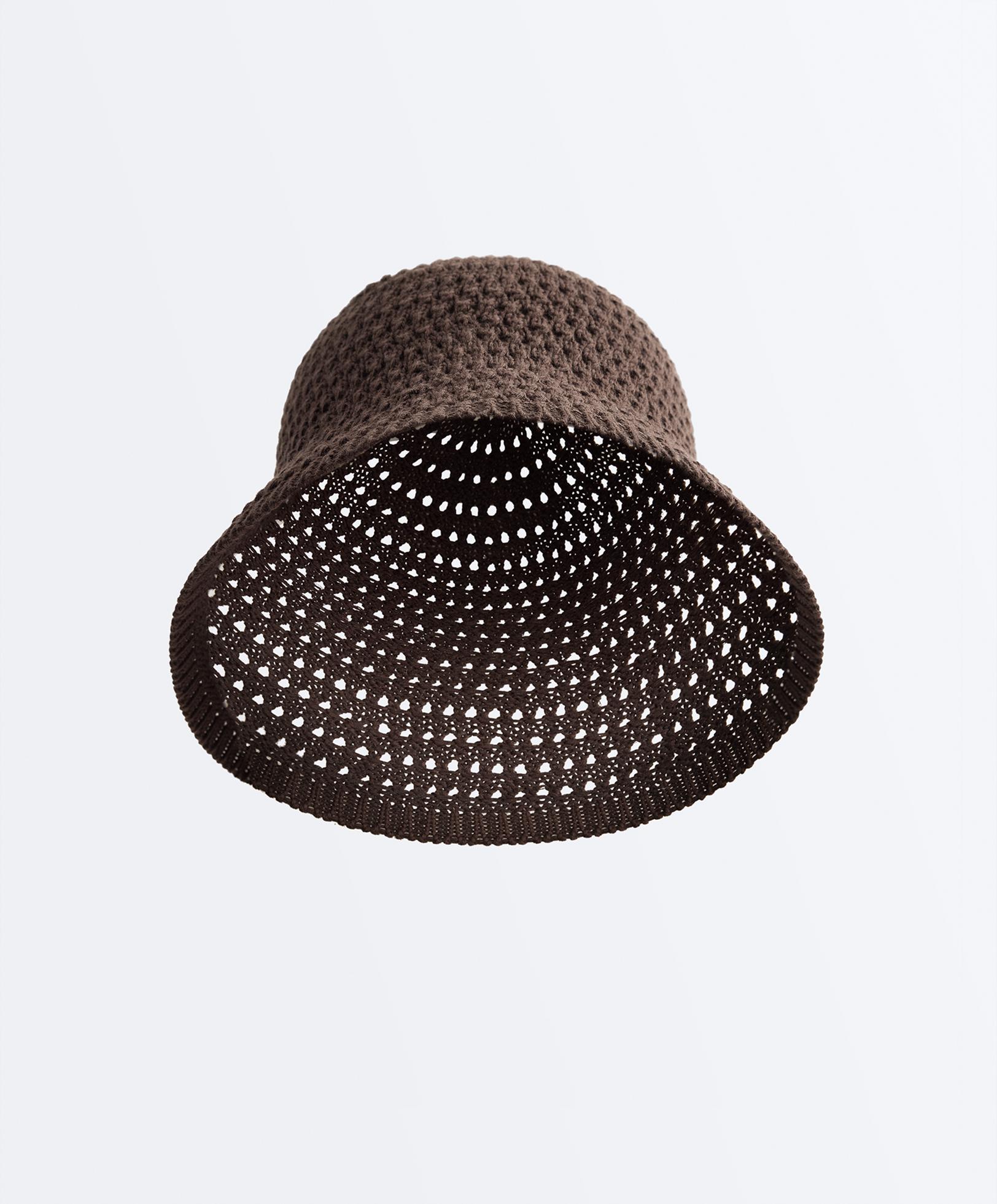100% cotton crochet bucket hat — BROWN