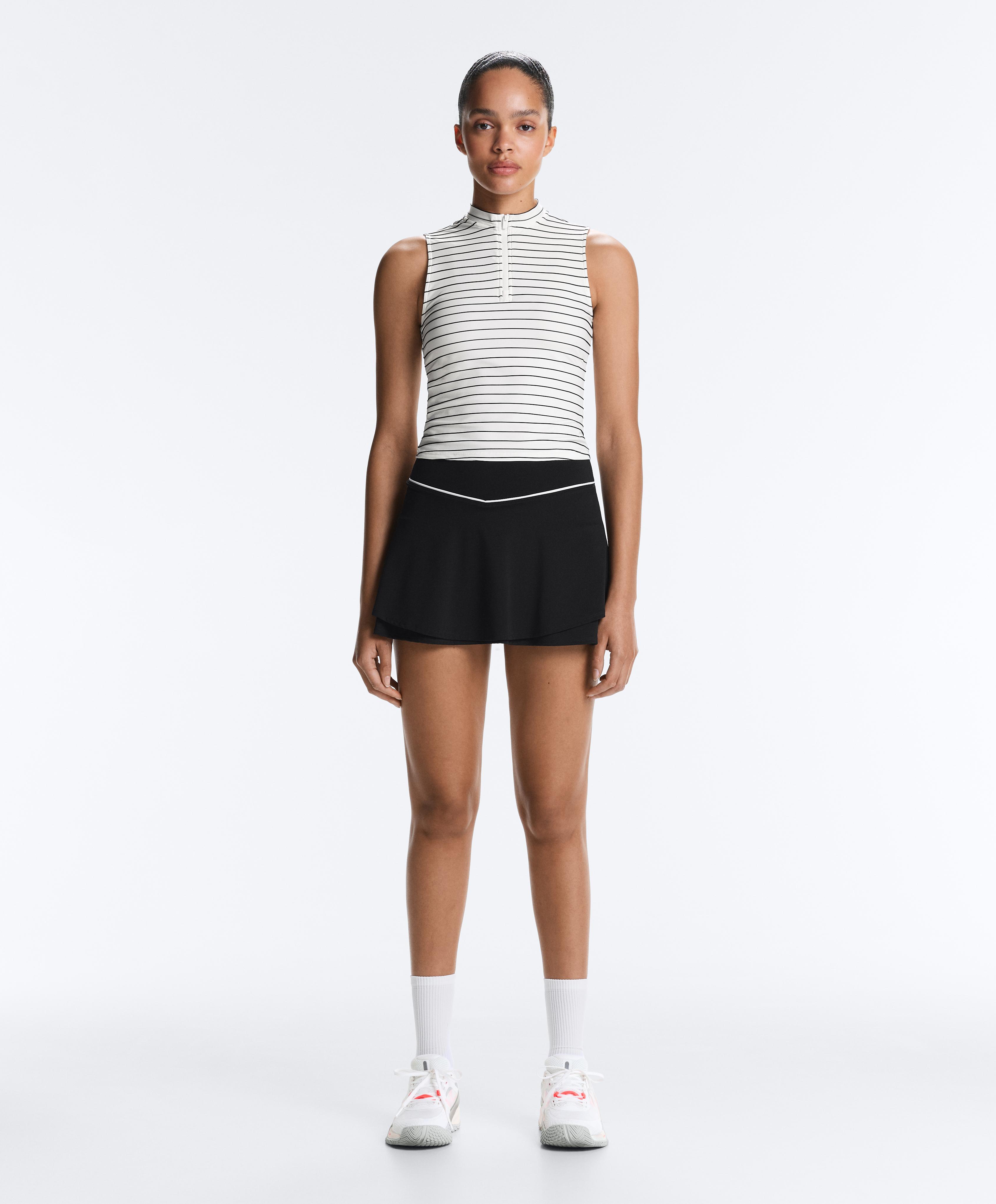 Striped half-zip sleeveless T-shirt — BLACK