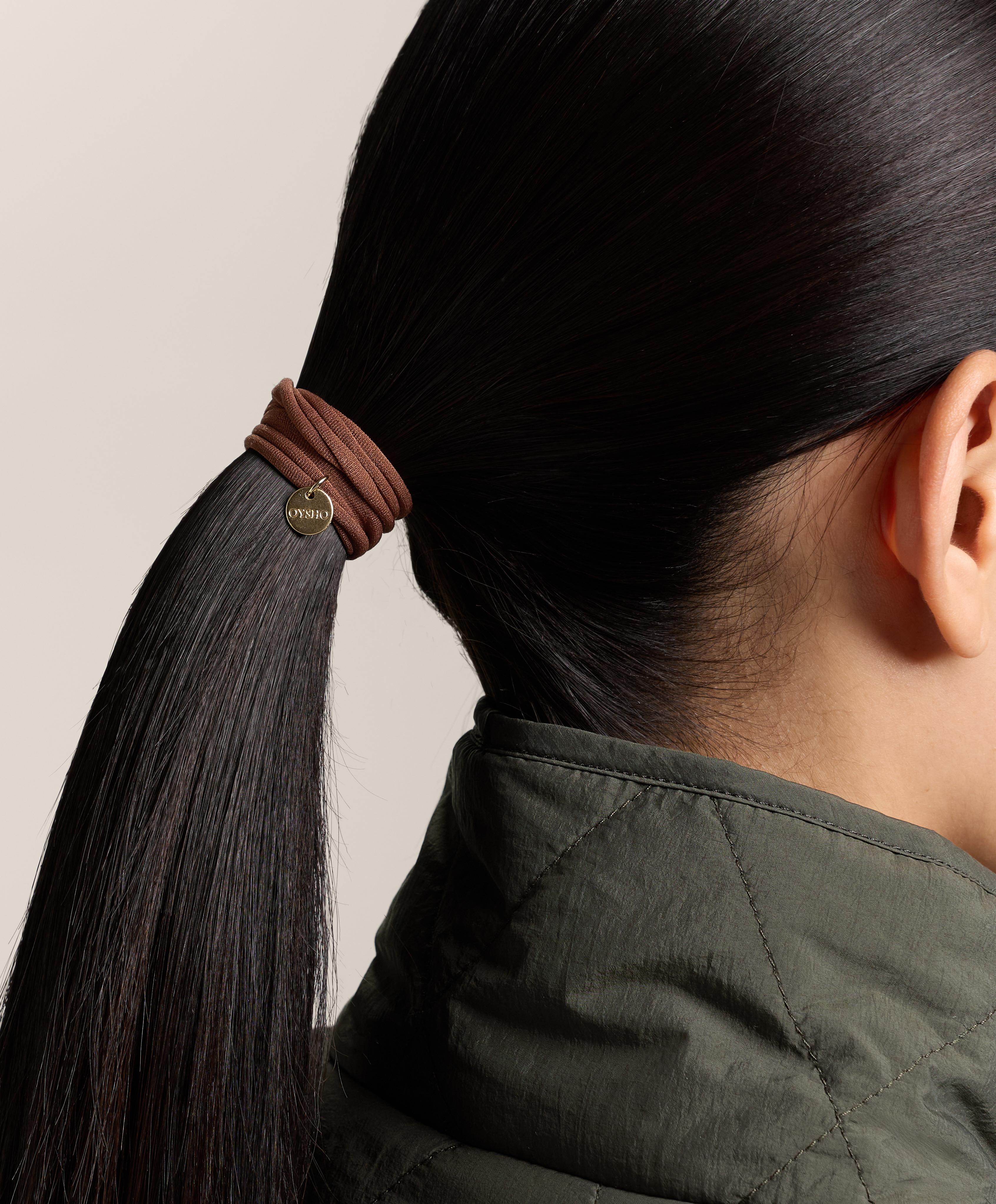 6 Oysho plaque hair ties