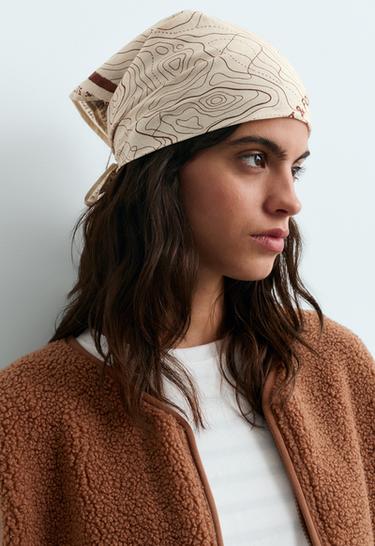100% cotton print bandana — CREAM 3