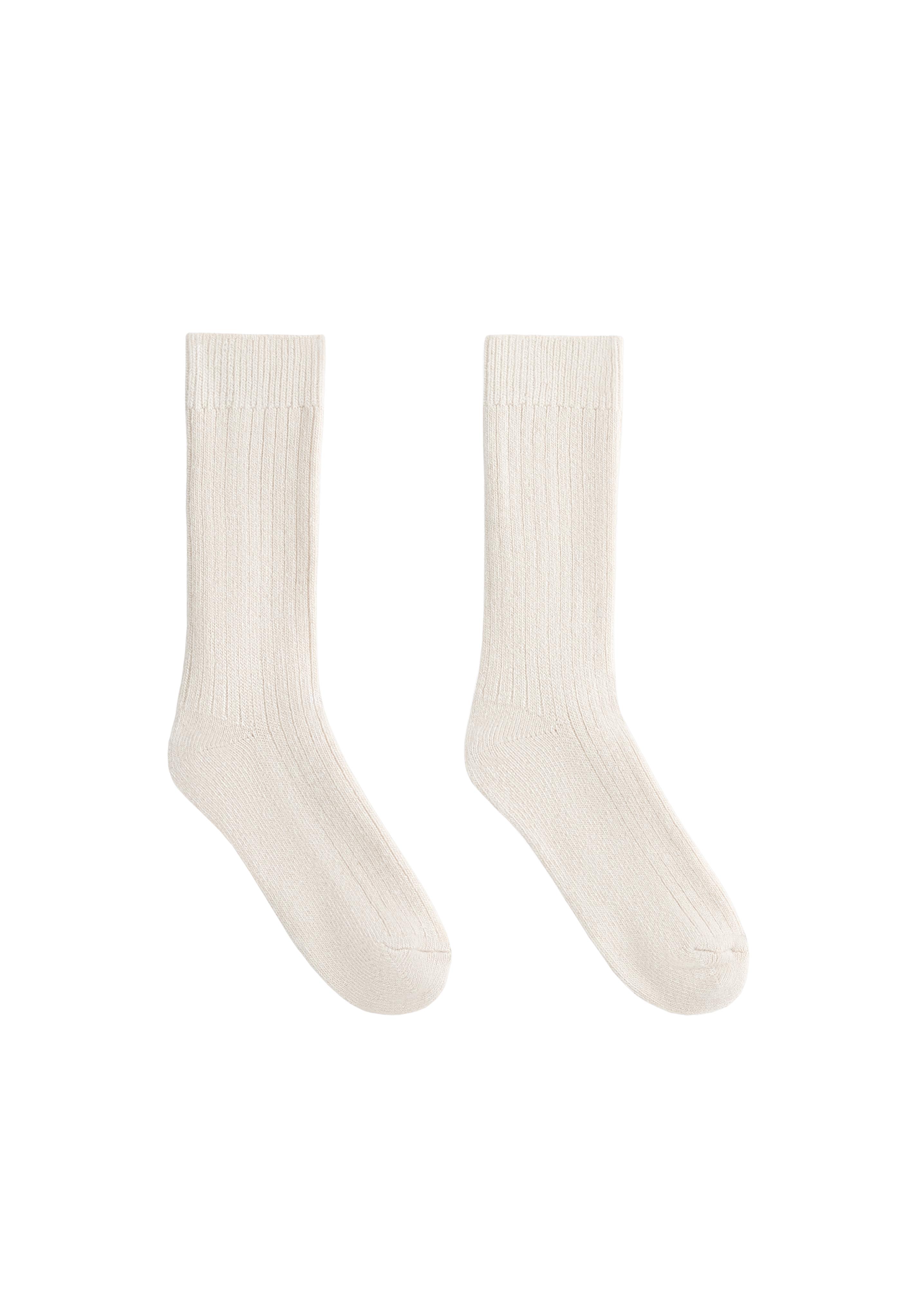 Classic socks in 18% cashmere 8% wool — ECRU