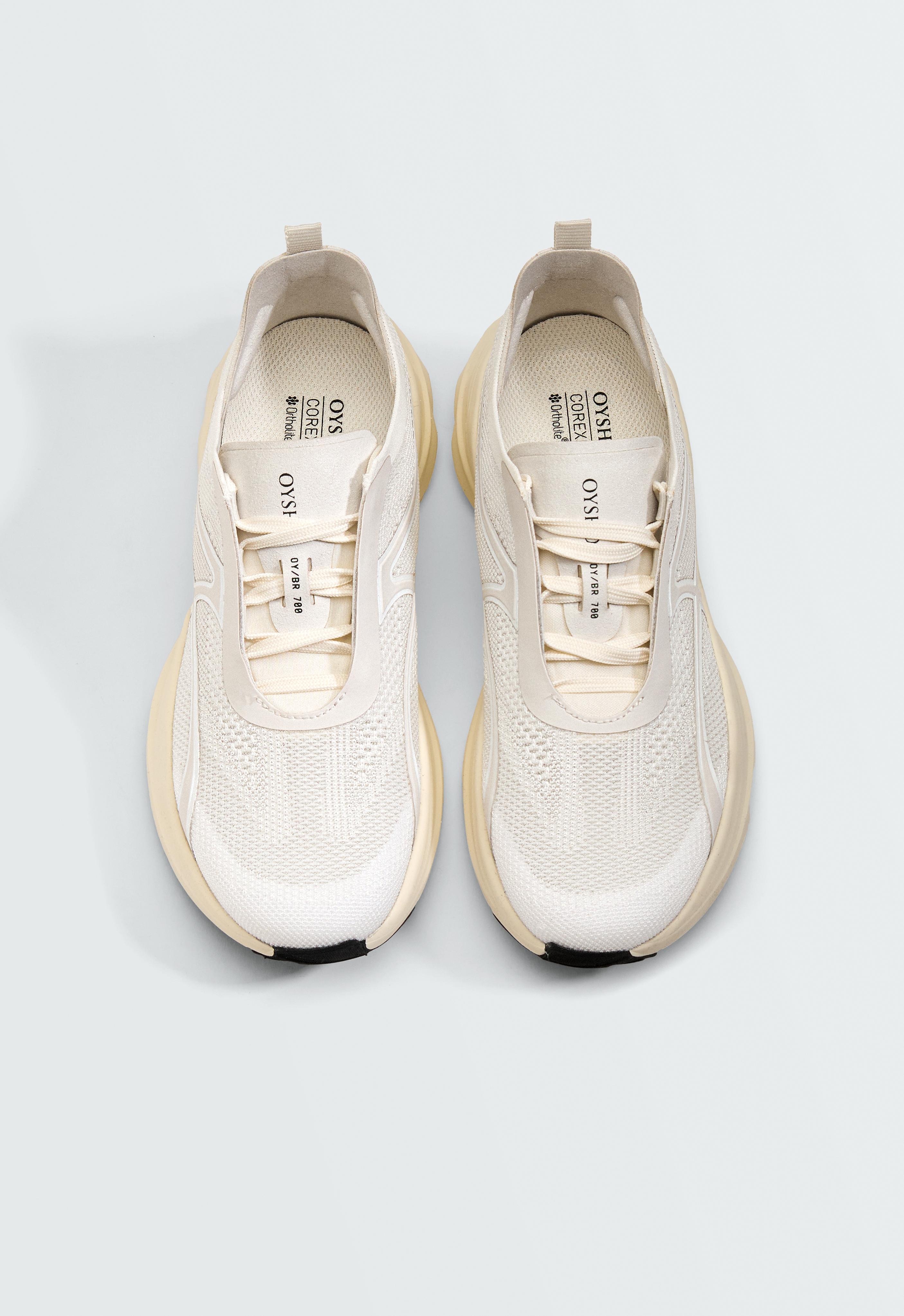 Running trainers OY/BR 700 — WHITE