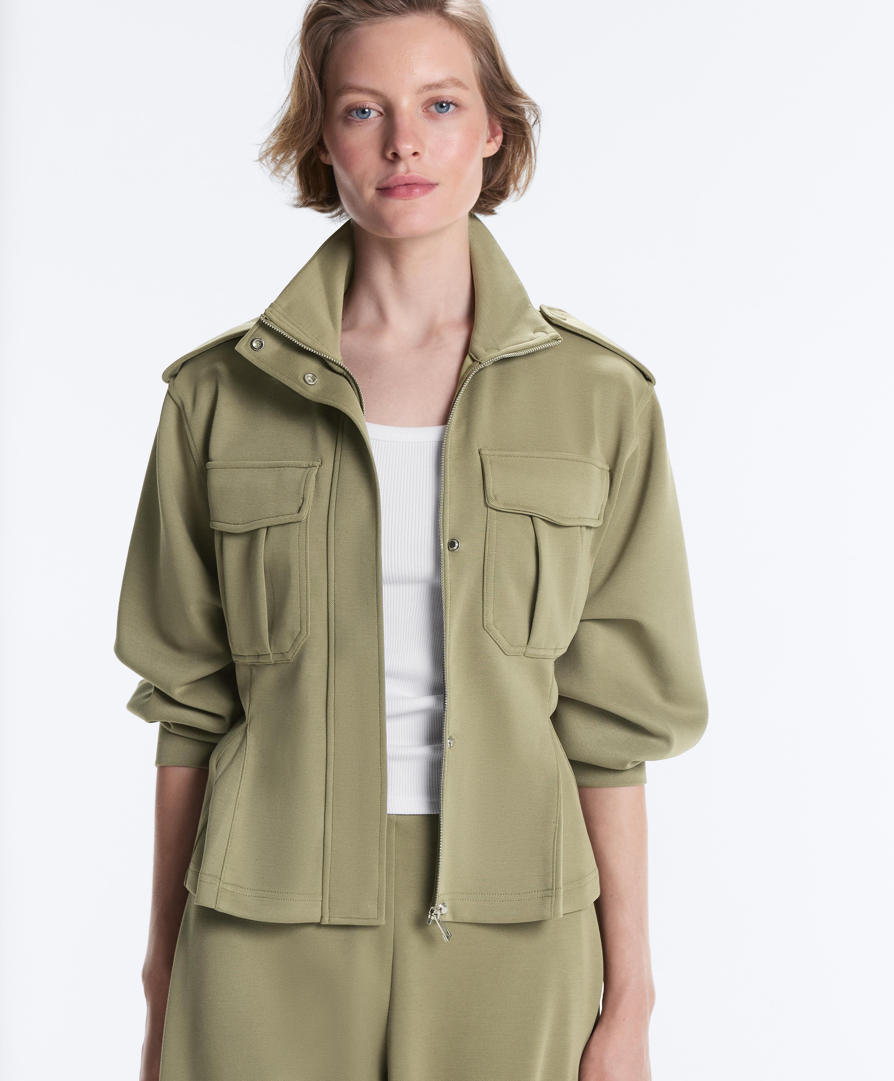 Cropped piqué utility jacket with belt — YELLOW GREEN
