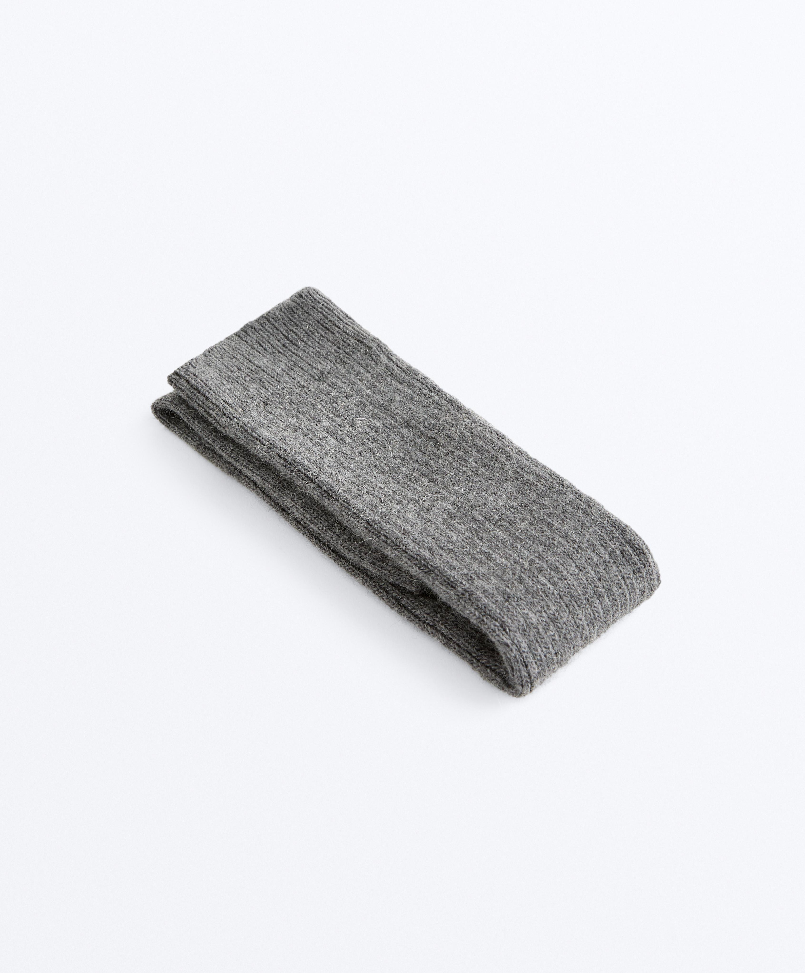 18% cashmere 13% wool long socks — DARK-GREY MELANGE