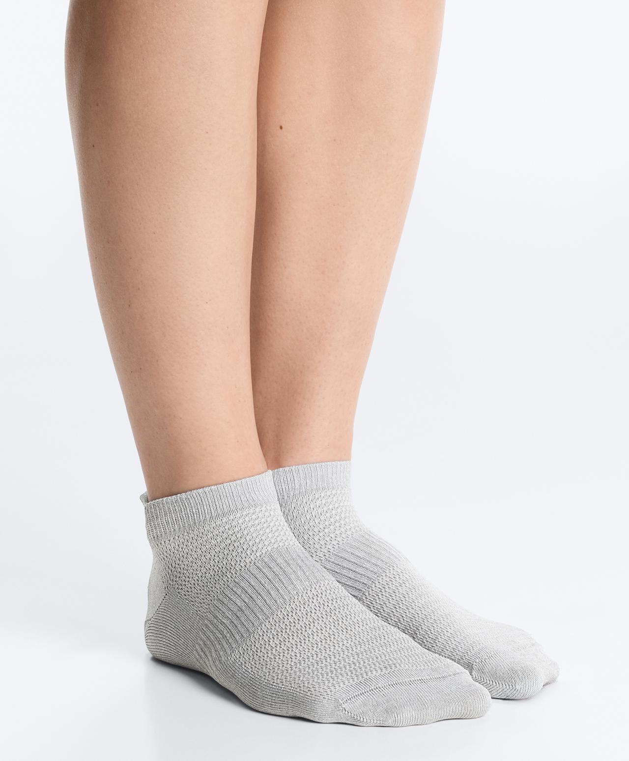 3 pack of polyamide blend sneaker socks with heel tab — GREY