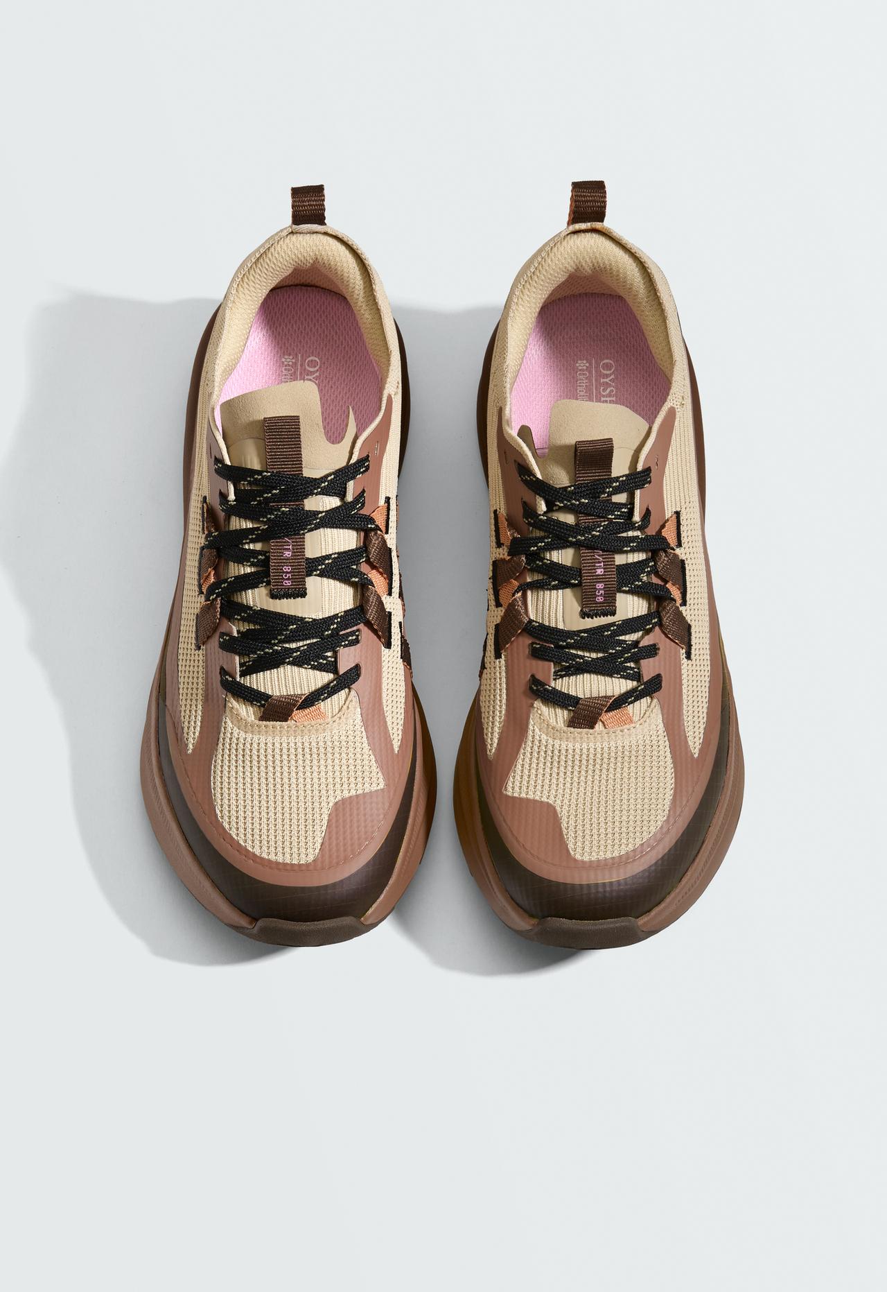 Trail trainers OY/TR 850 — BROWN