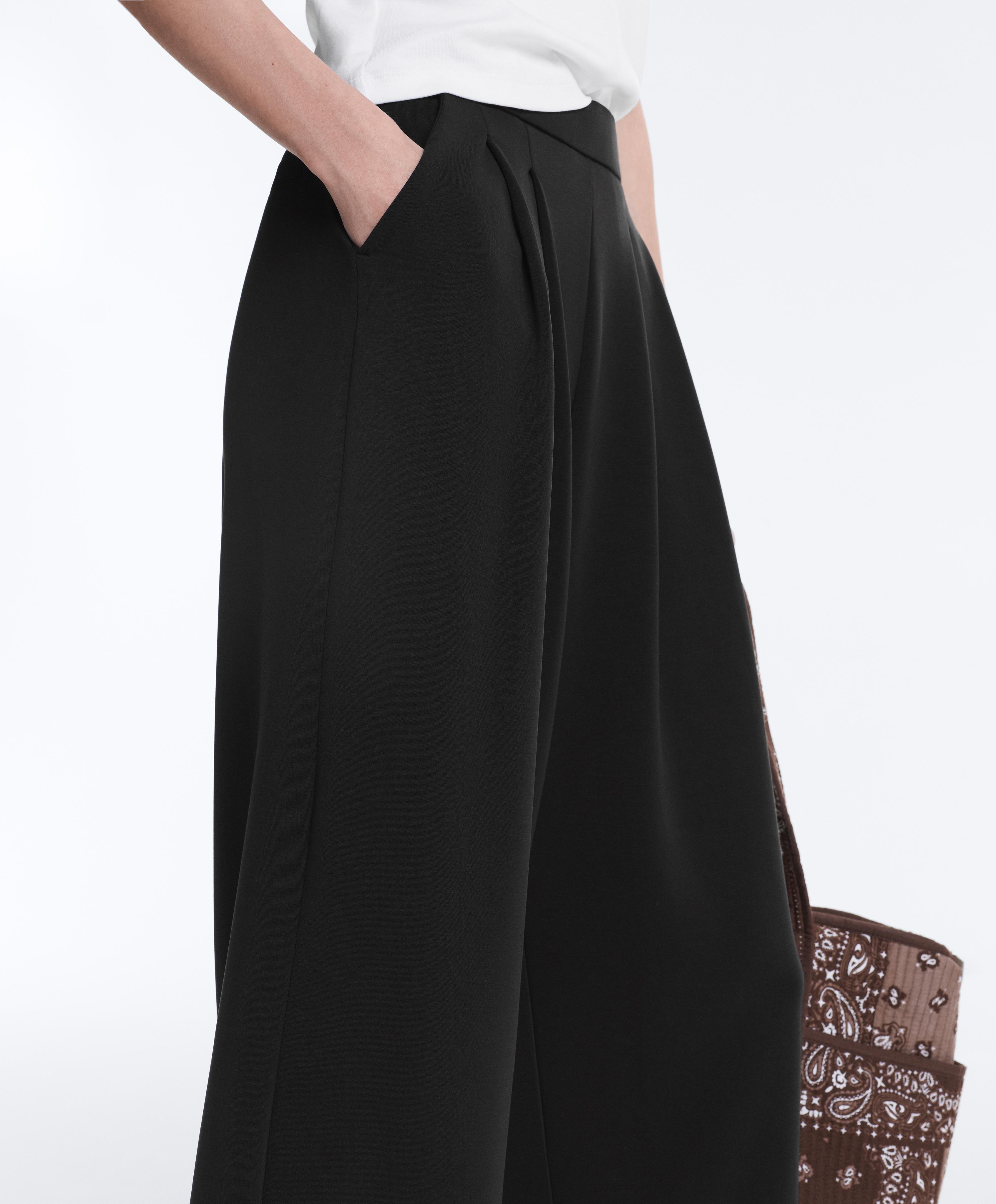 Soft-touch wide-leg crop trousers with modal and pleats — BLACK