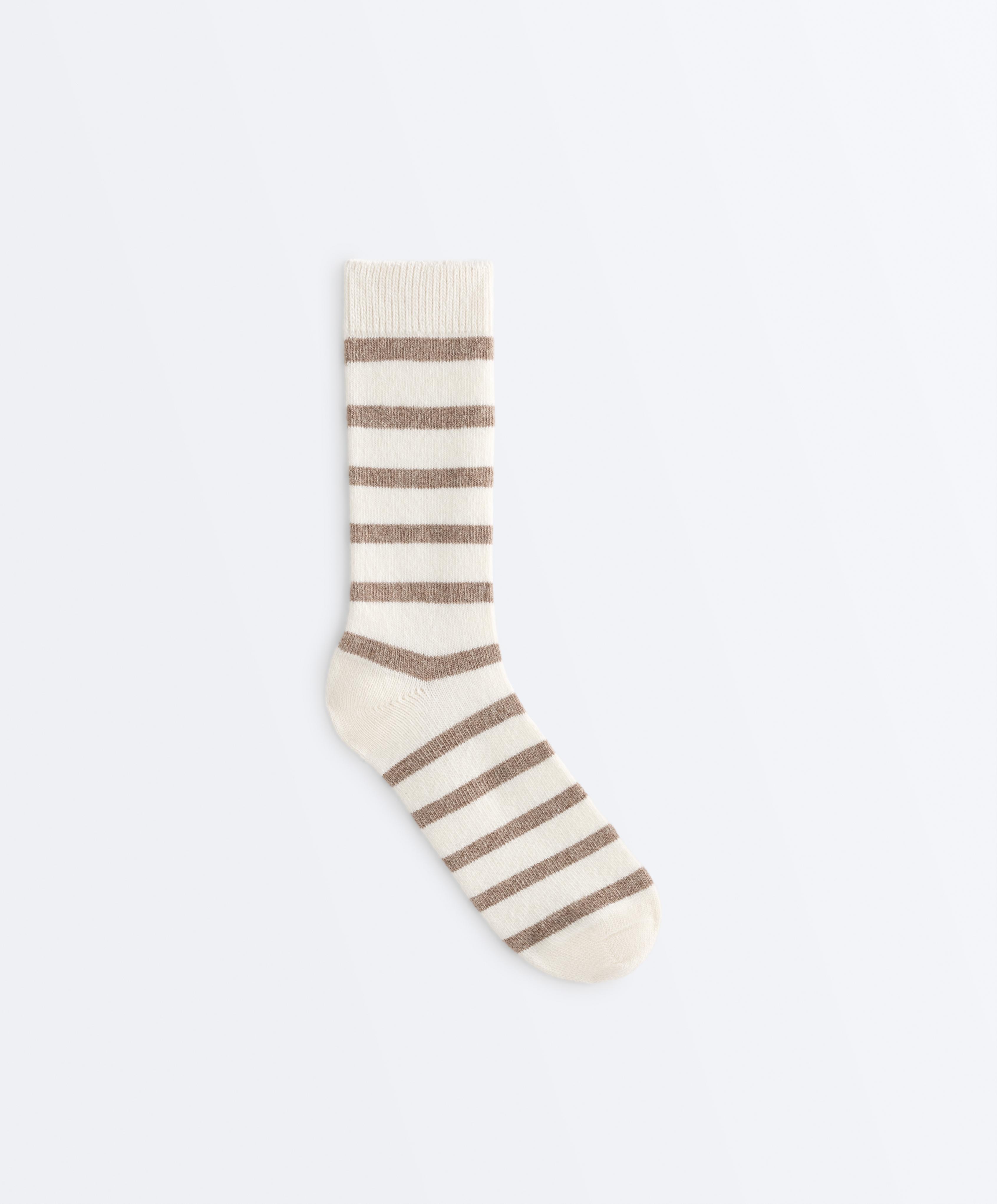 Classic socks in 19% cashmere 12% wool — ECRU