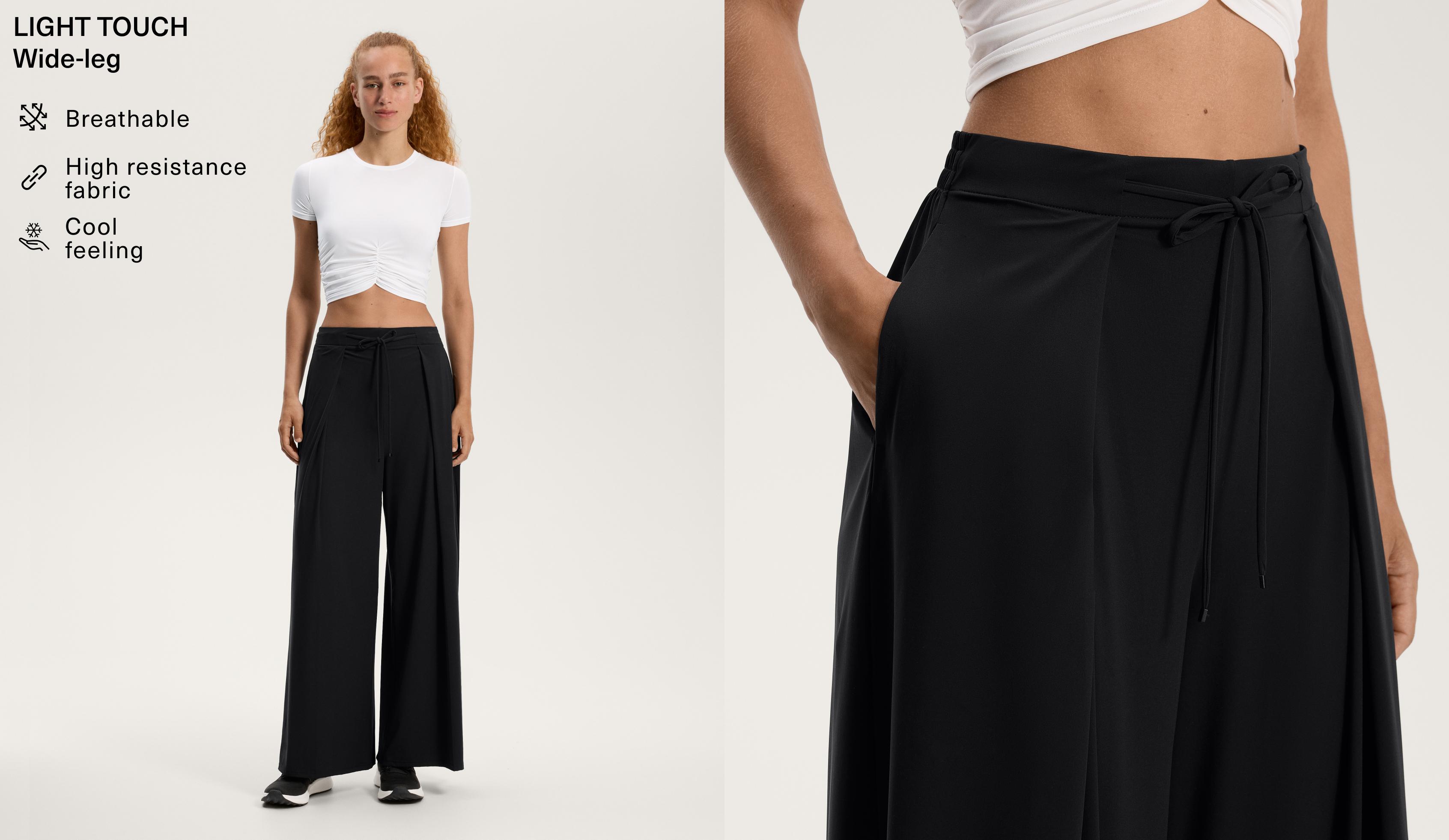 Light Touch pleated wide-leg trousers