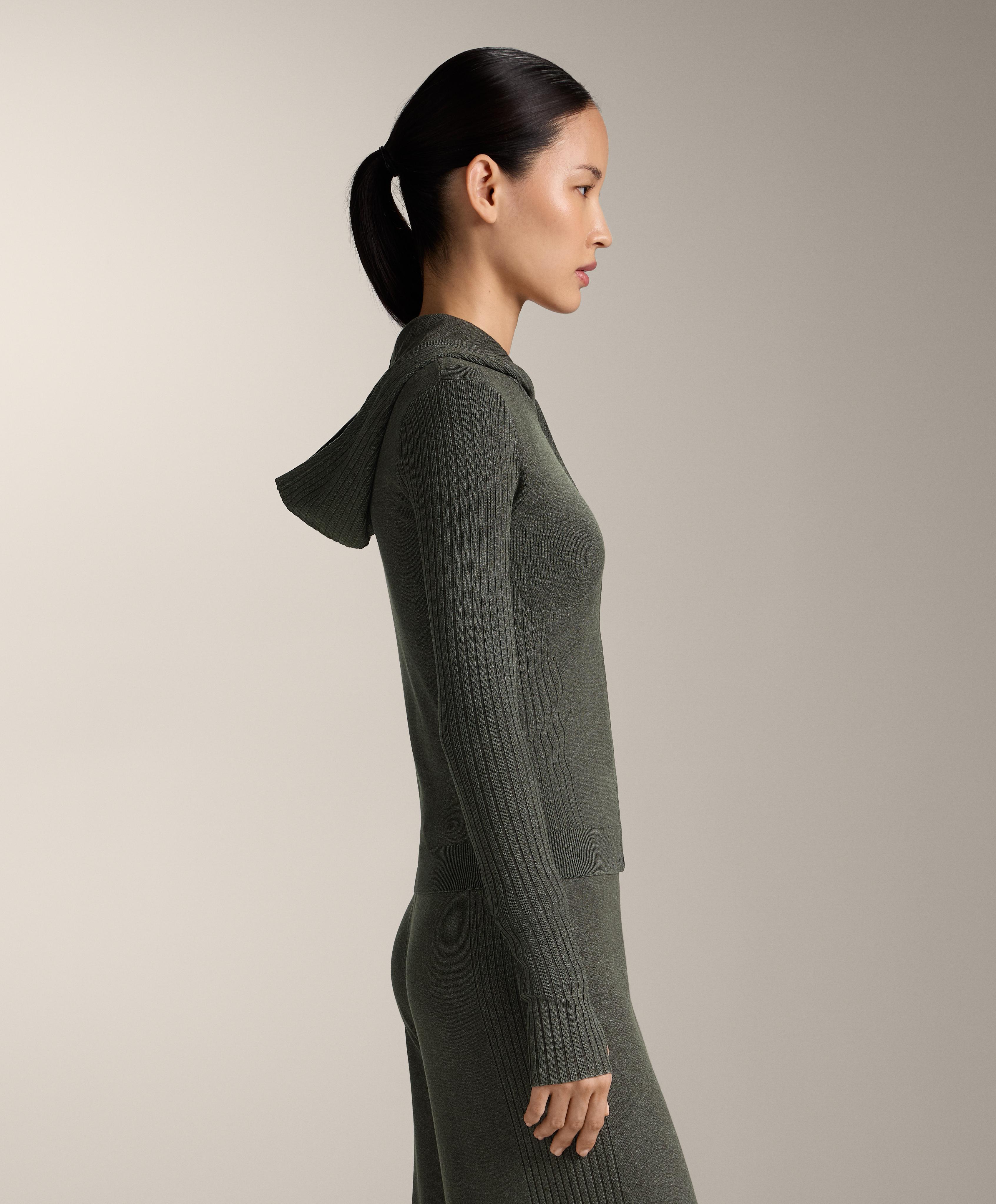 Slim Fit knit jacket with hood Slim Fit knit jacket with hood