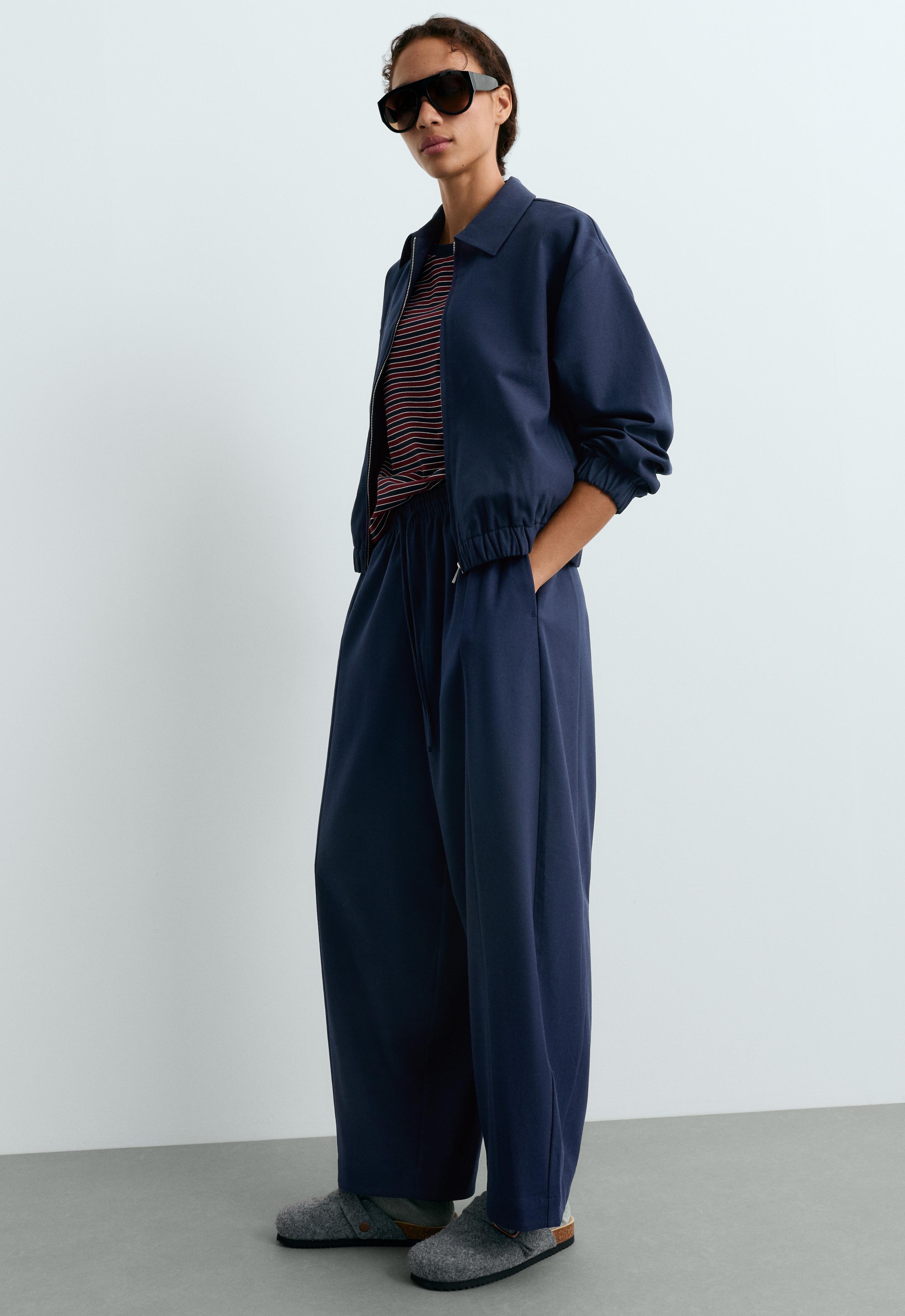 13% wool balloon trousers — NAVY BLUE