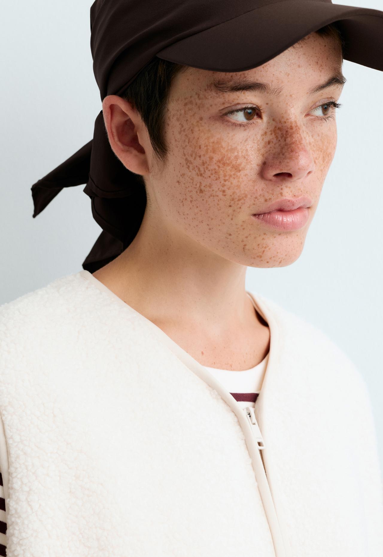 Faux-shearling gilet with zip — ECRU