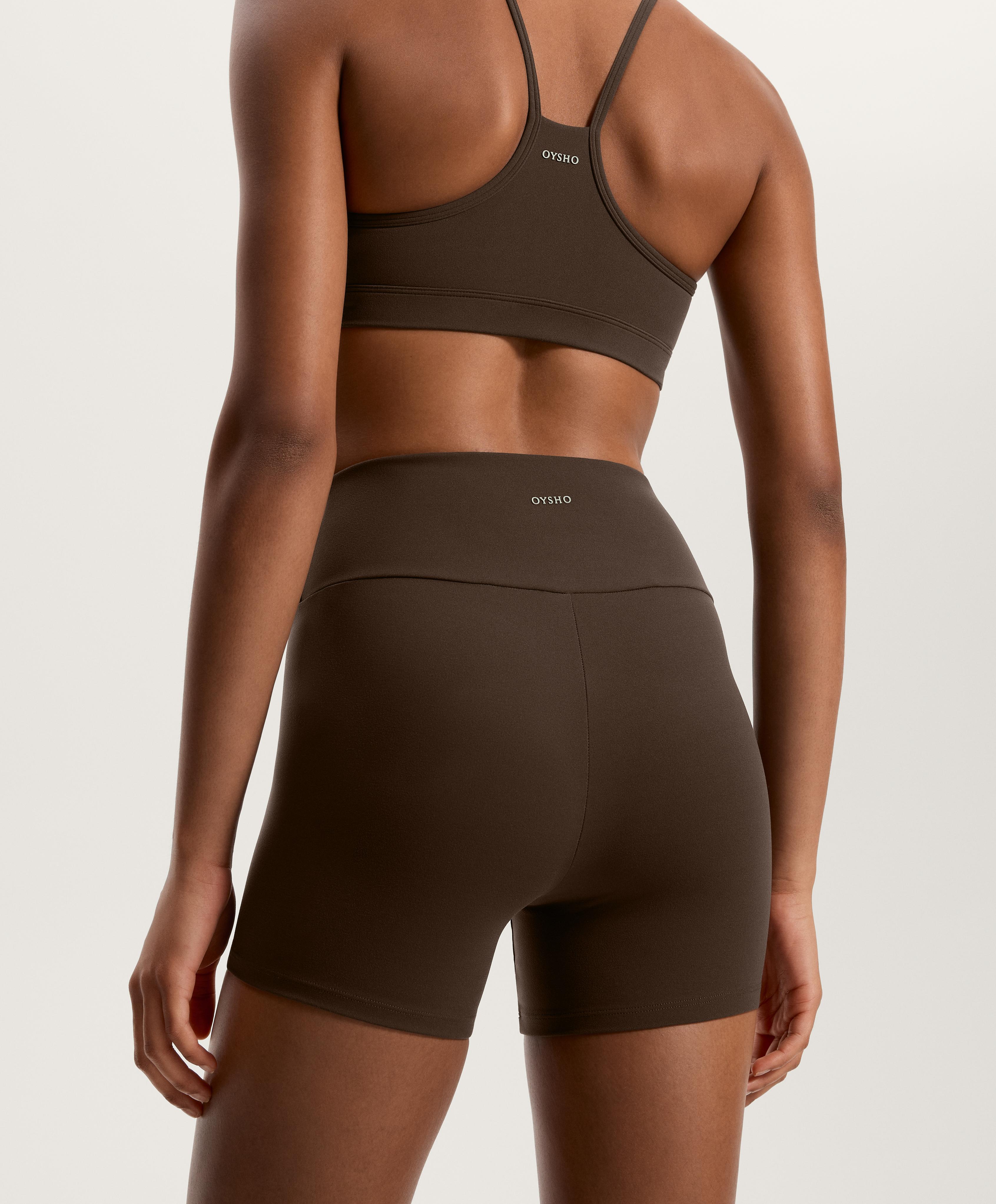 High-waisted Comfortlux 10 cm hot pants High-waisted Comfortlux 10 cm hot pants