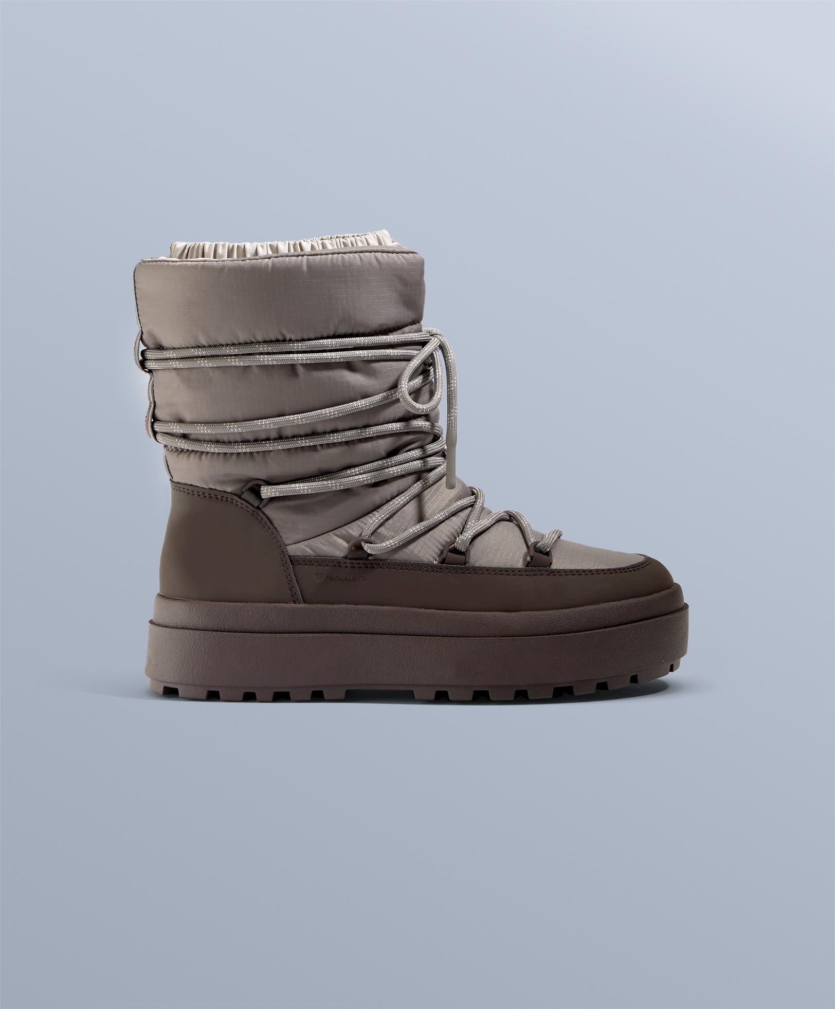 Bota con agujetas combinada