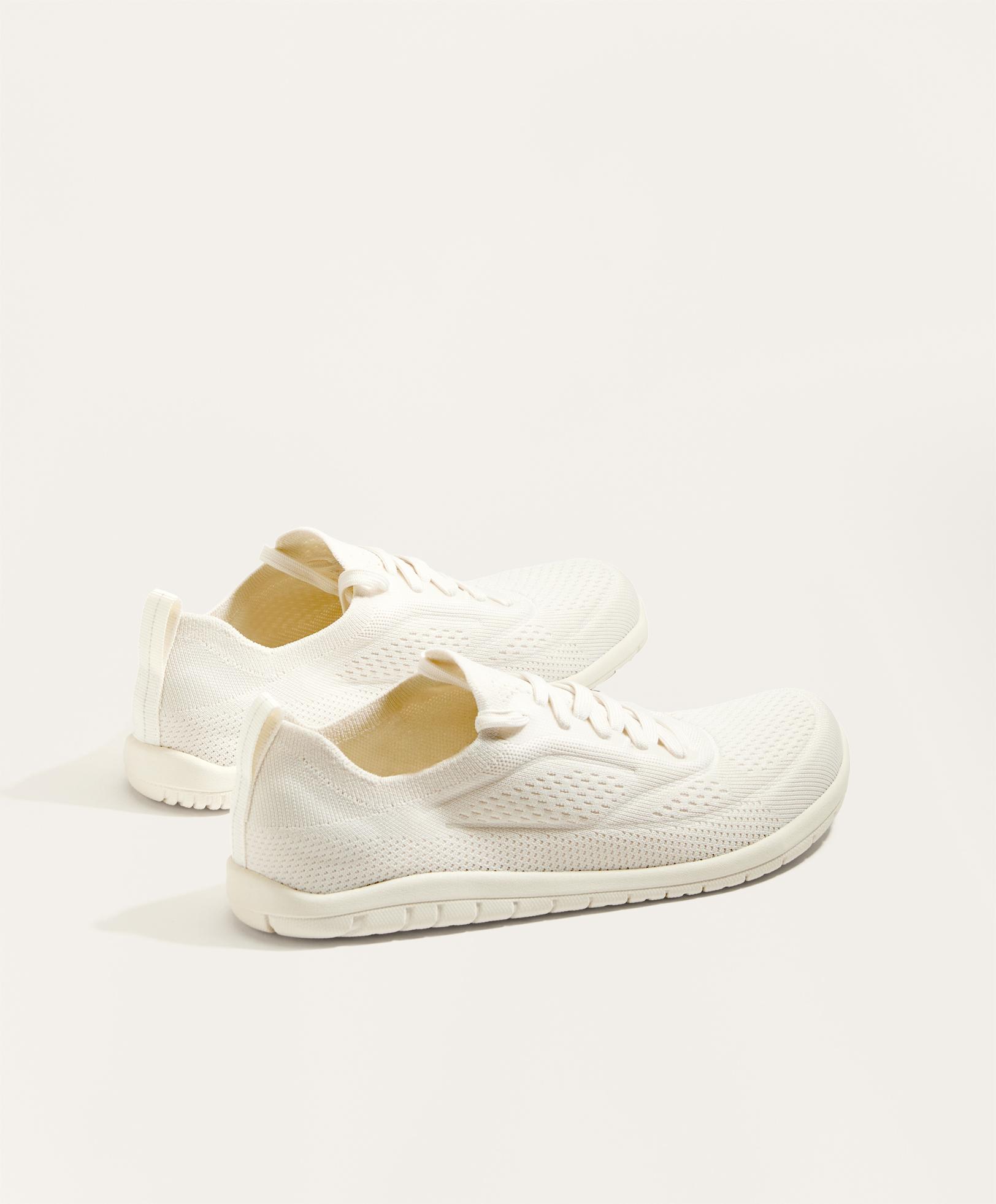 Barefoot Multi-activity Sport Trainer | OYSHO United States