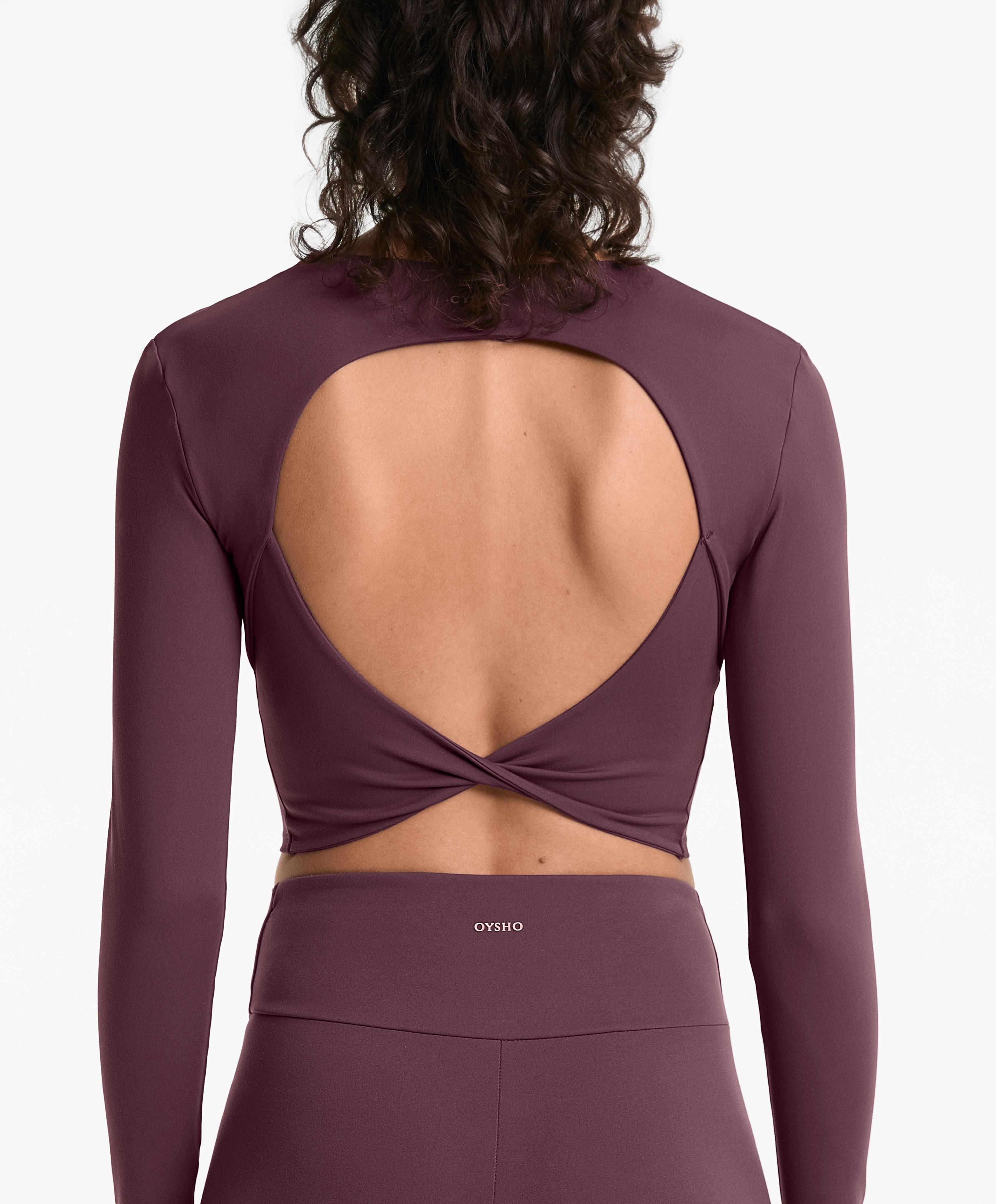 Comfortlux long-sleeved crop top with open back - Sale