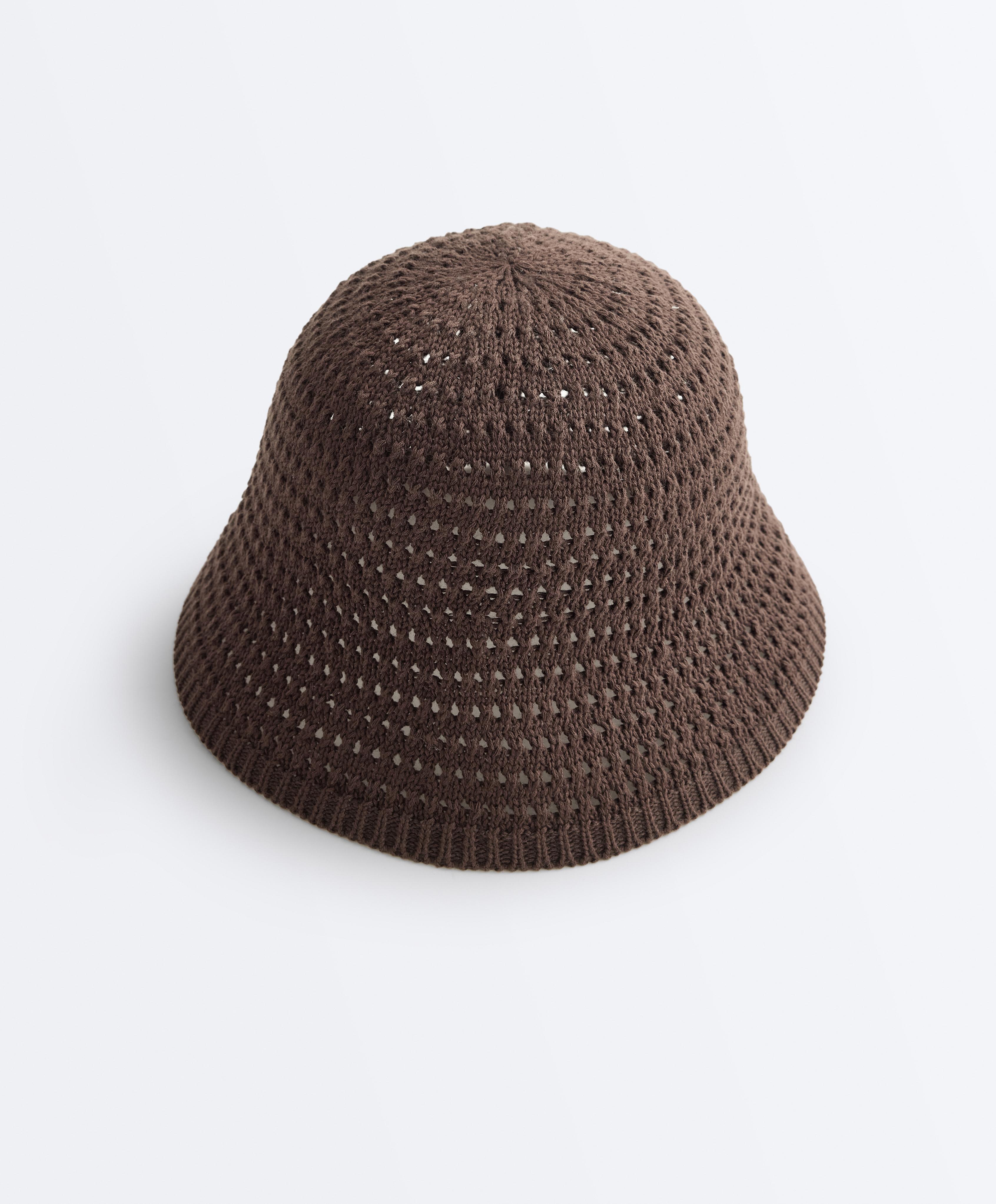 100% cotton crochet bucket hat — BROWN