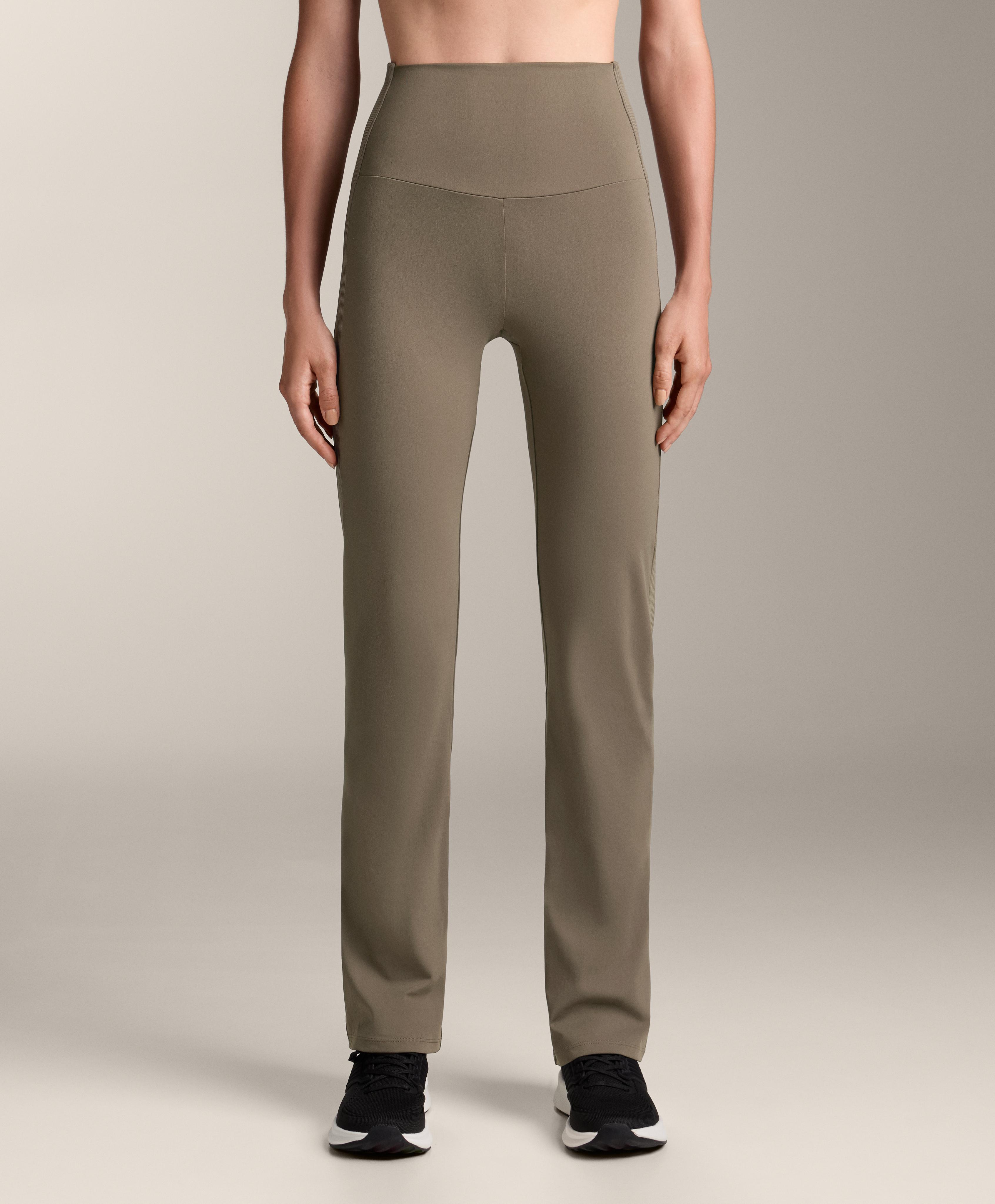 Comfortlux high rise geribde flare broek 80 cm Comfortlux high rise geribde flare broek 80 cm