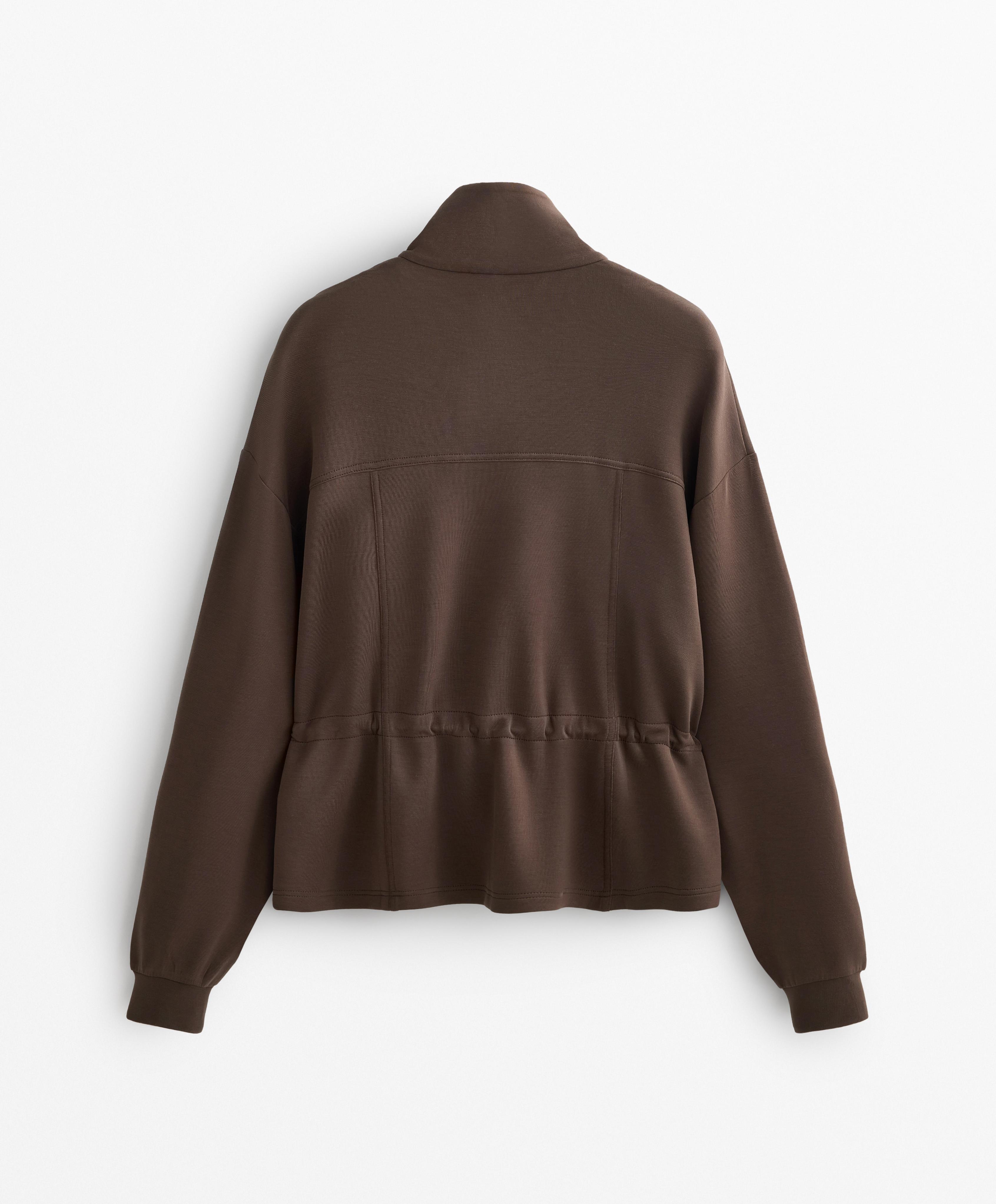 Chaqueta con modal tacto suave