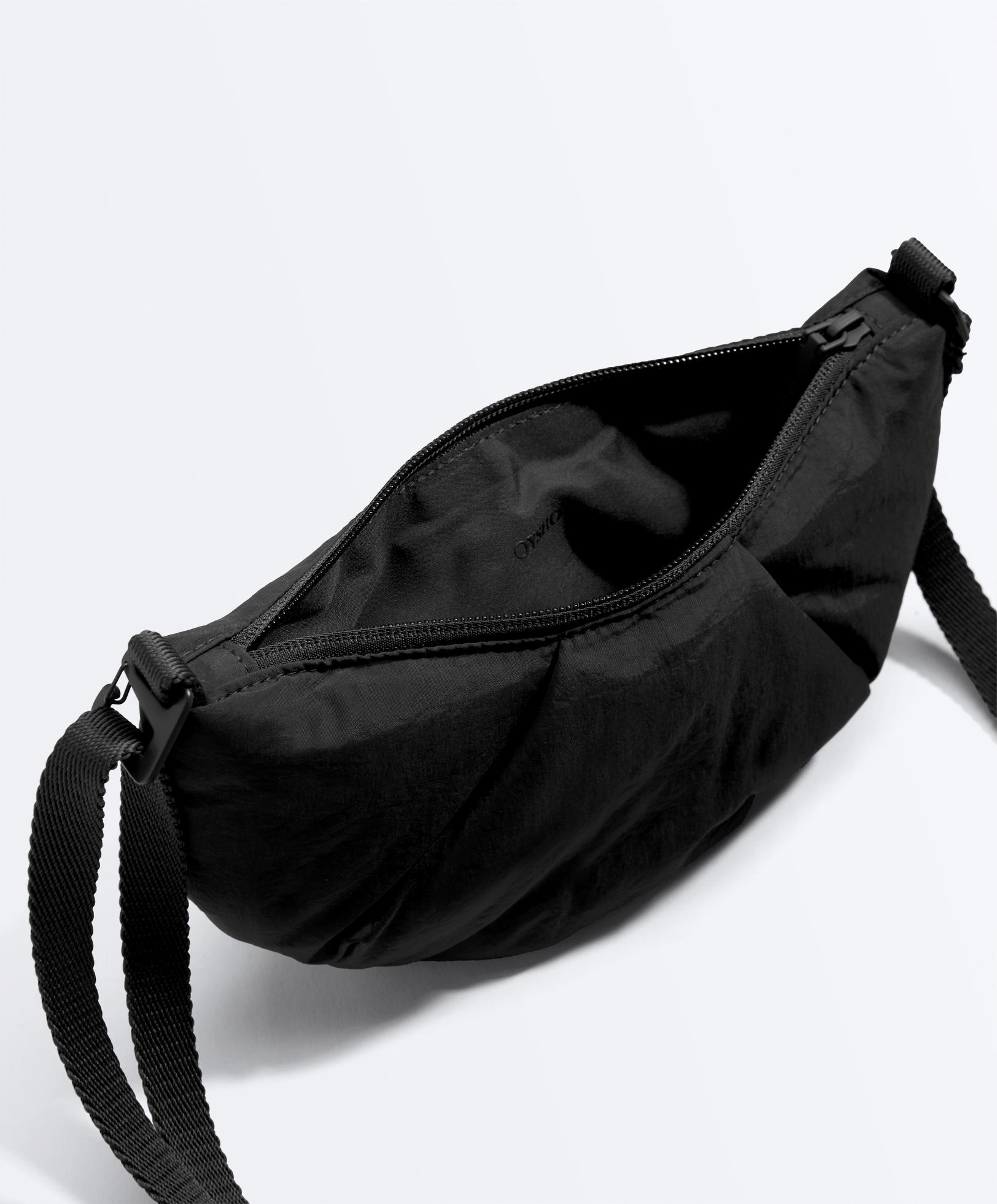 Bolso mini bandolera acolchada Bolso mini bandolera acolchada