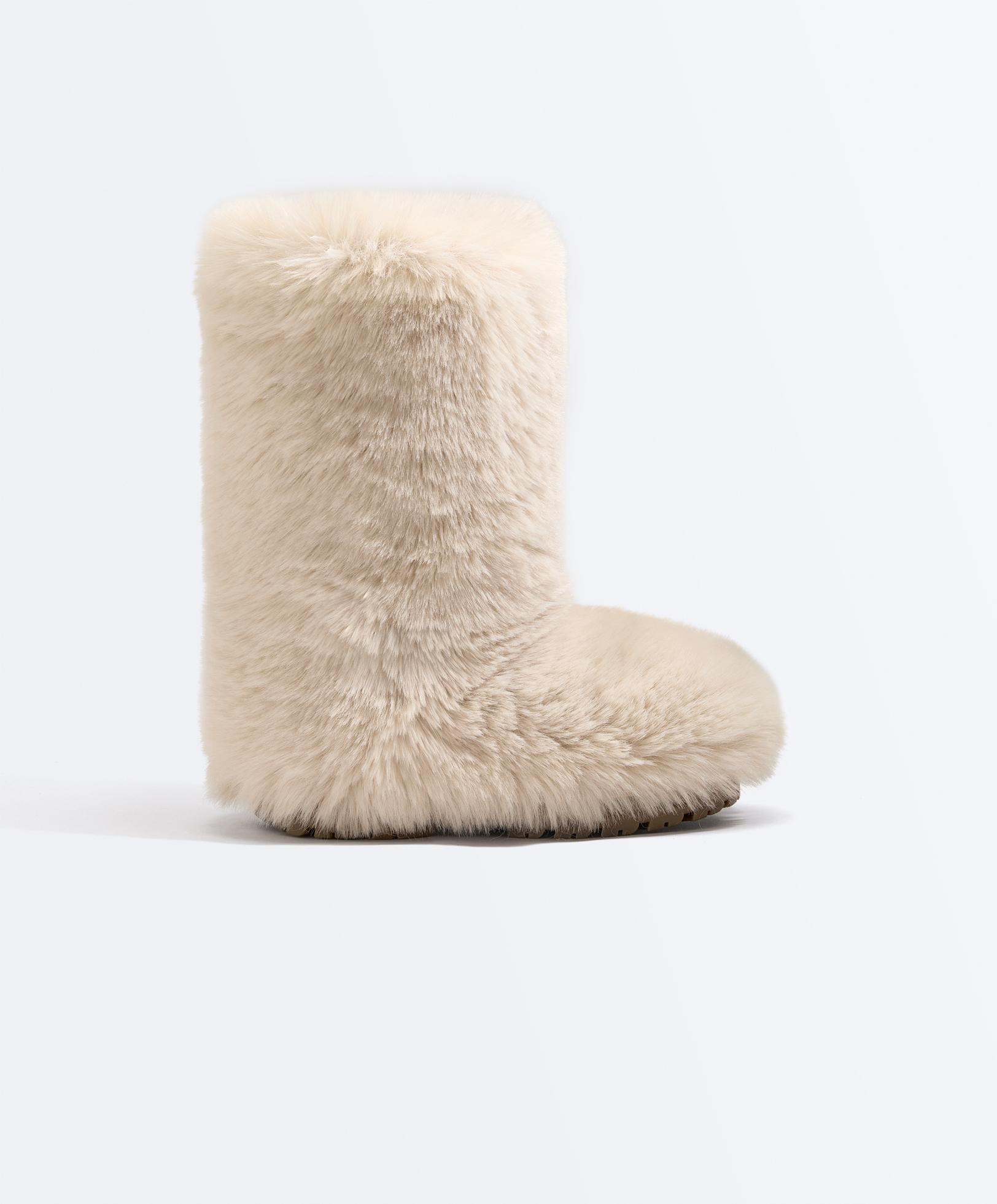 Technical faux-fur effect boot — ECRU