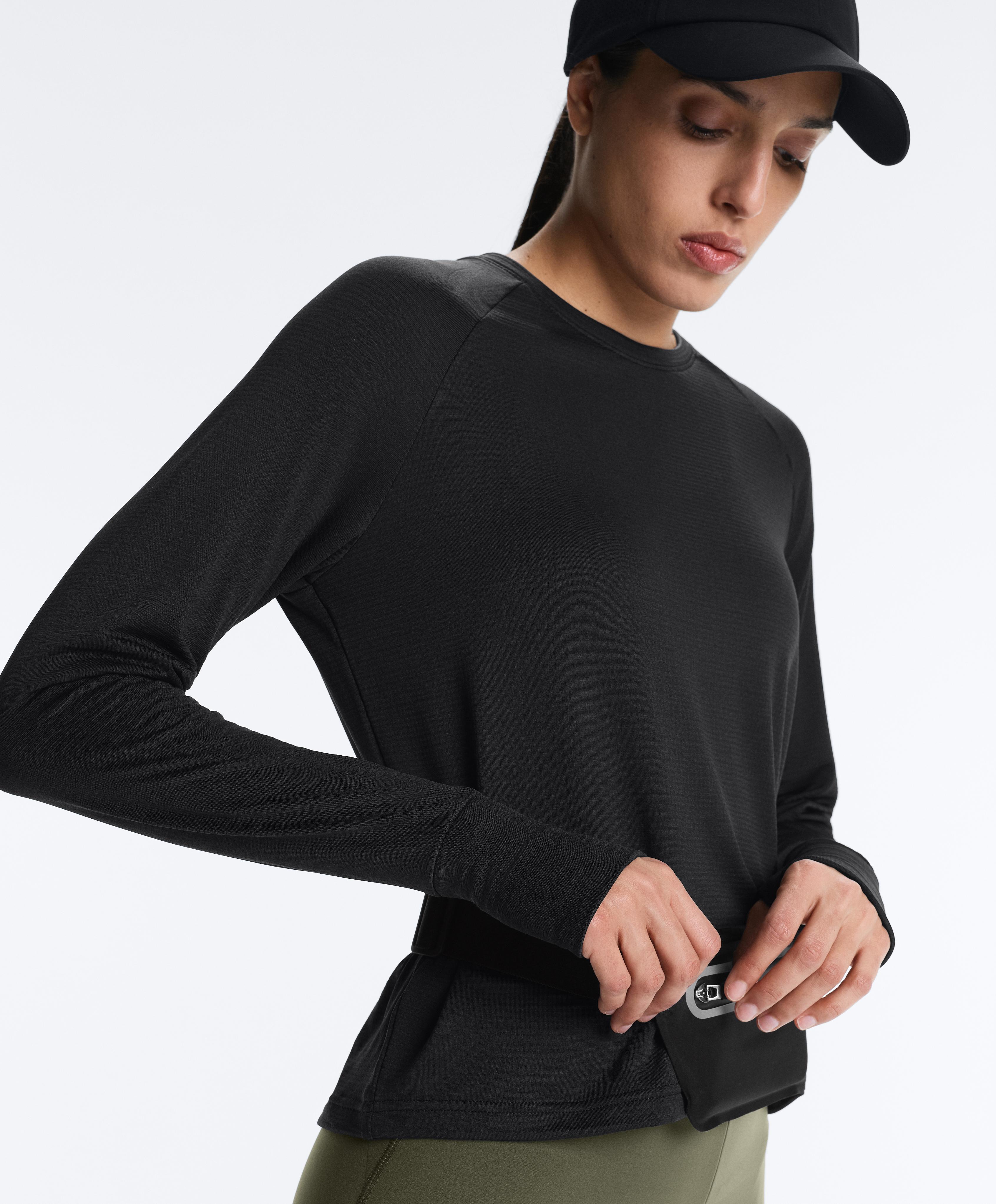 Long-sleeved technical T-shirt — BLACK