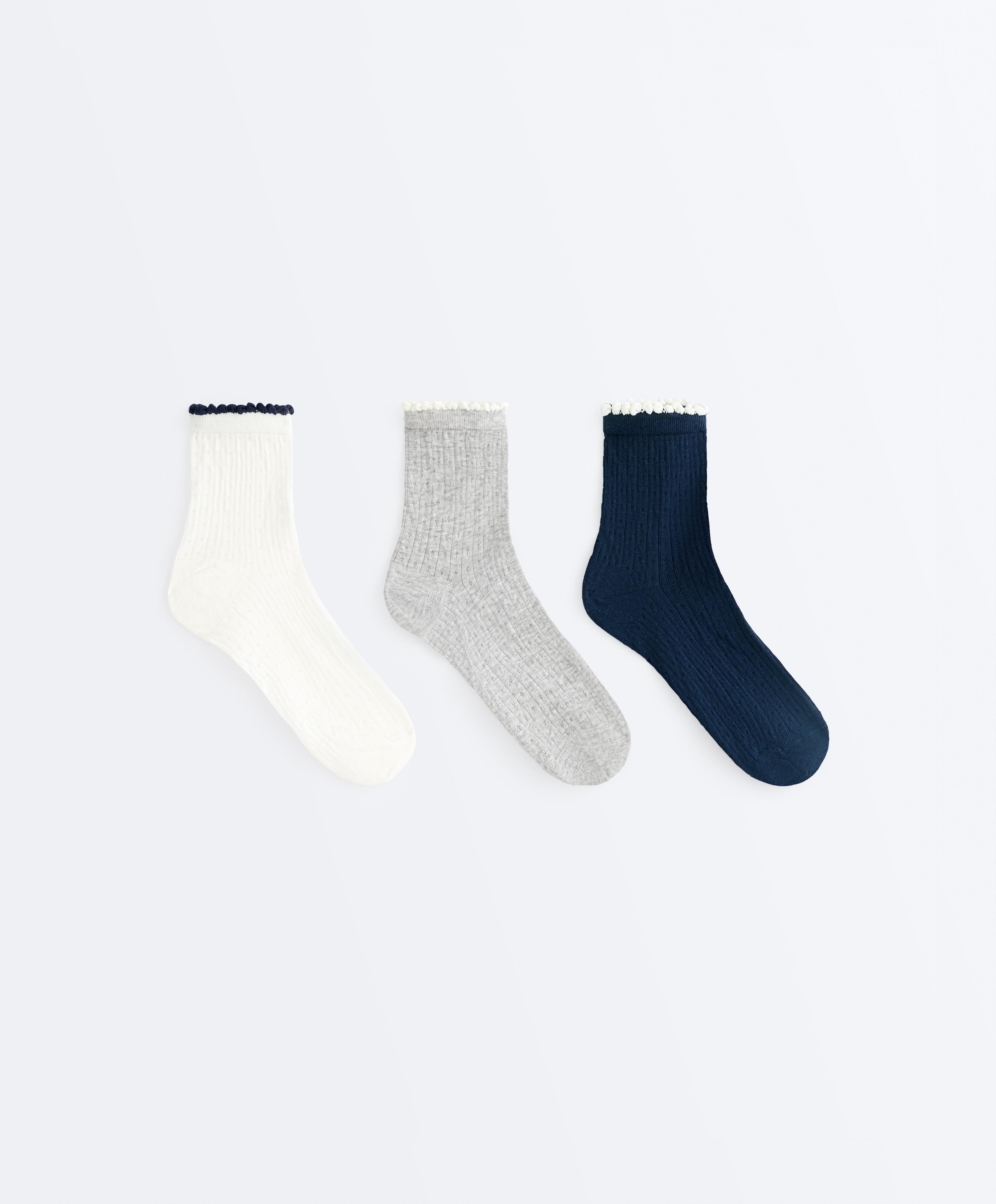 3 pairs of cotton blend bubble quarter socks — ECRU