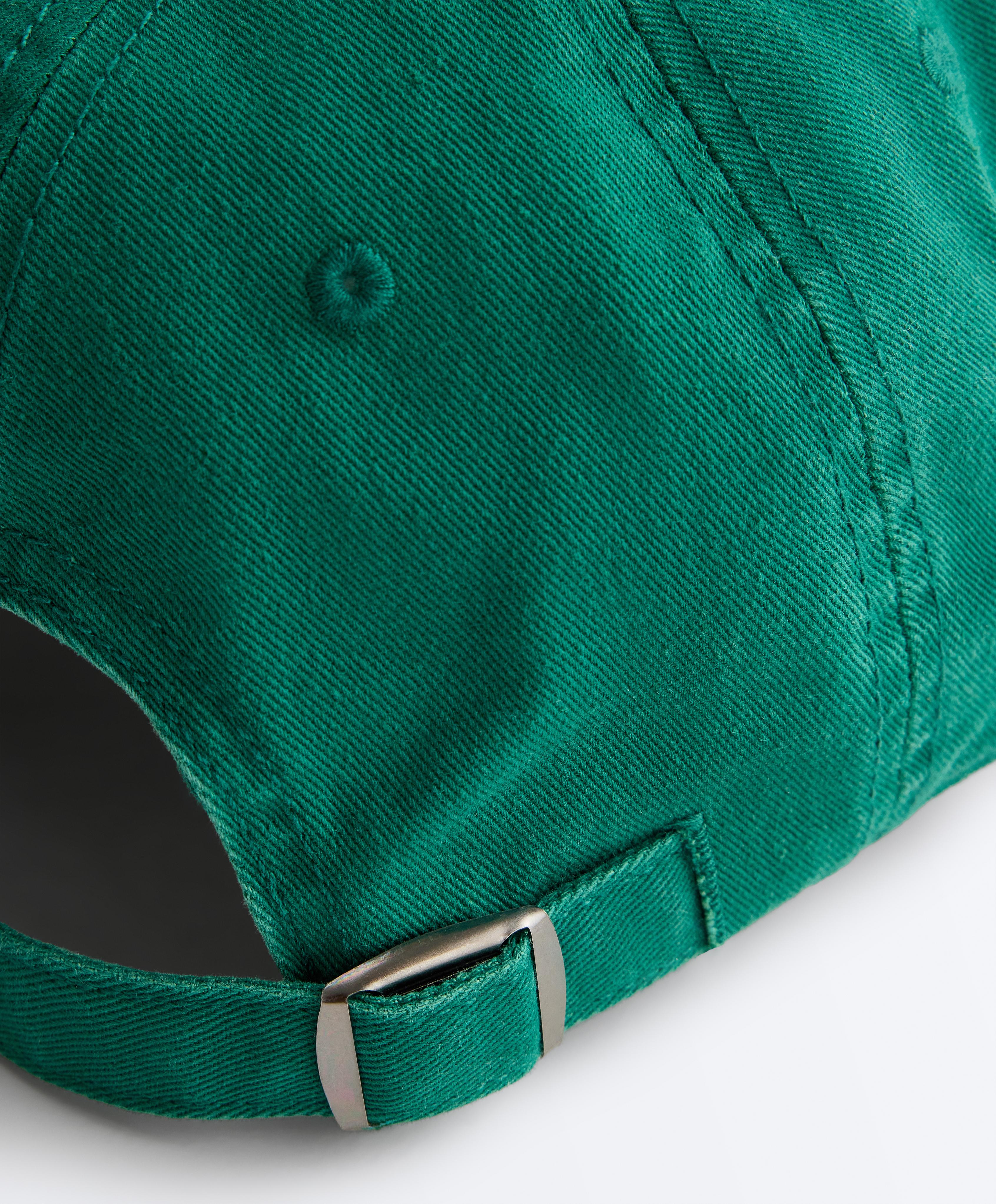 Washed-effect 100% cotton cap — GREEN